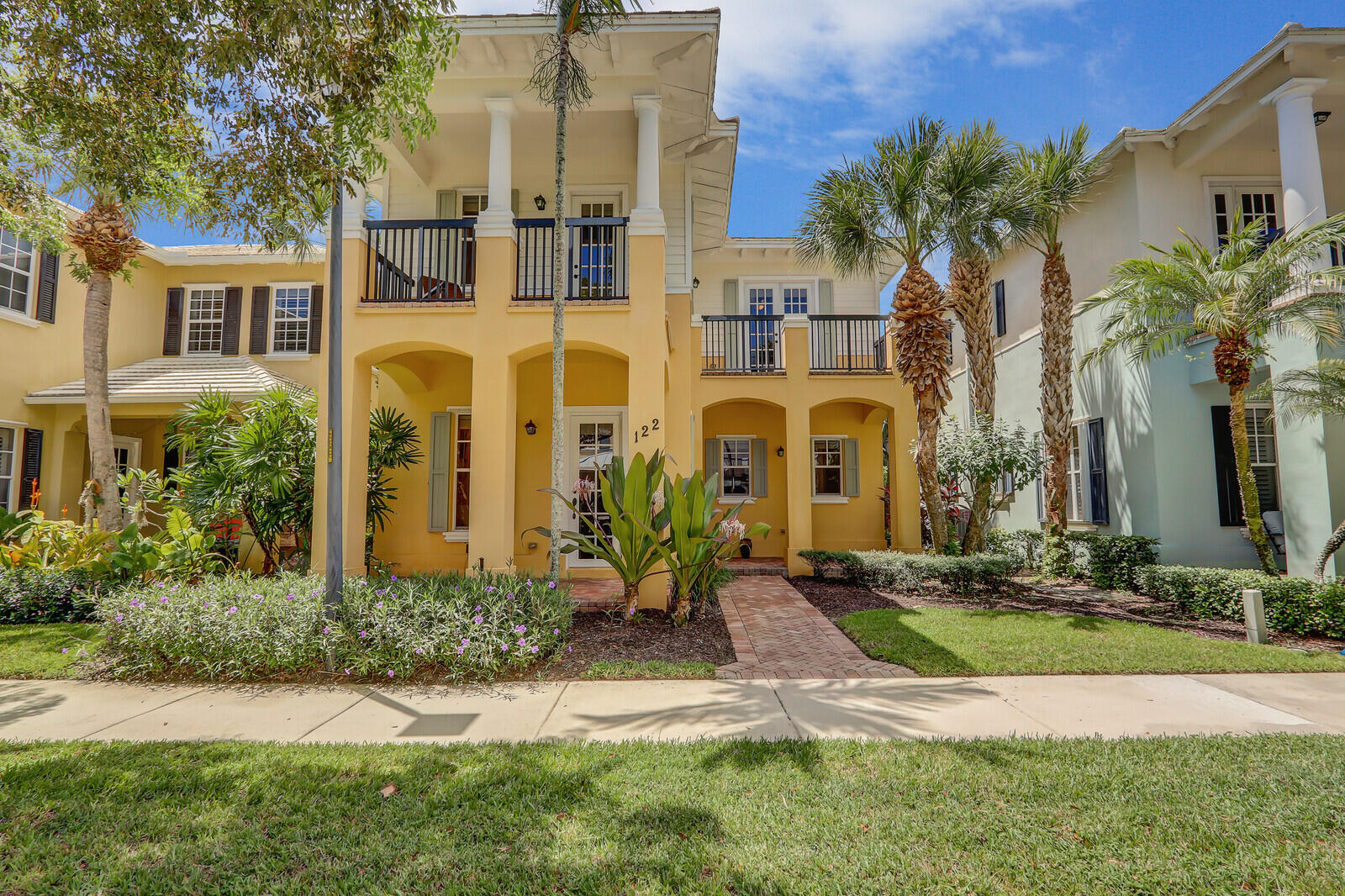 122 Inkberry Drive