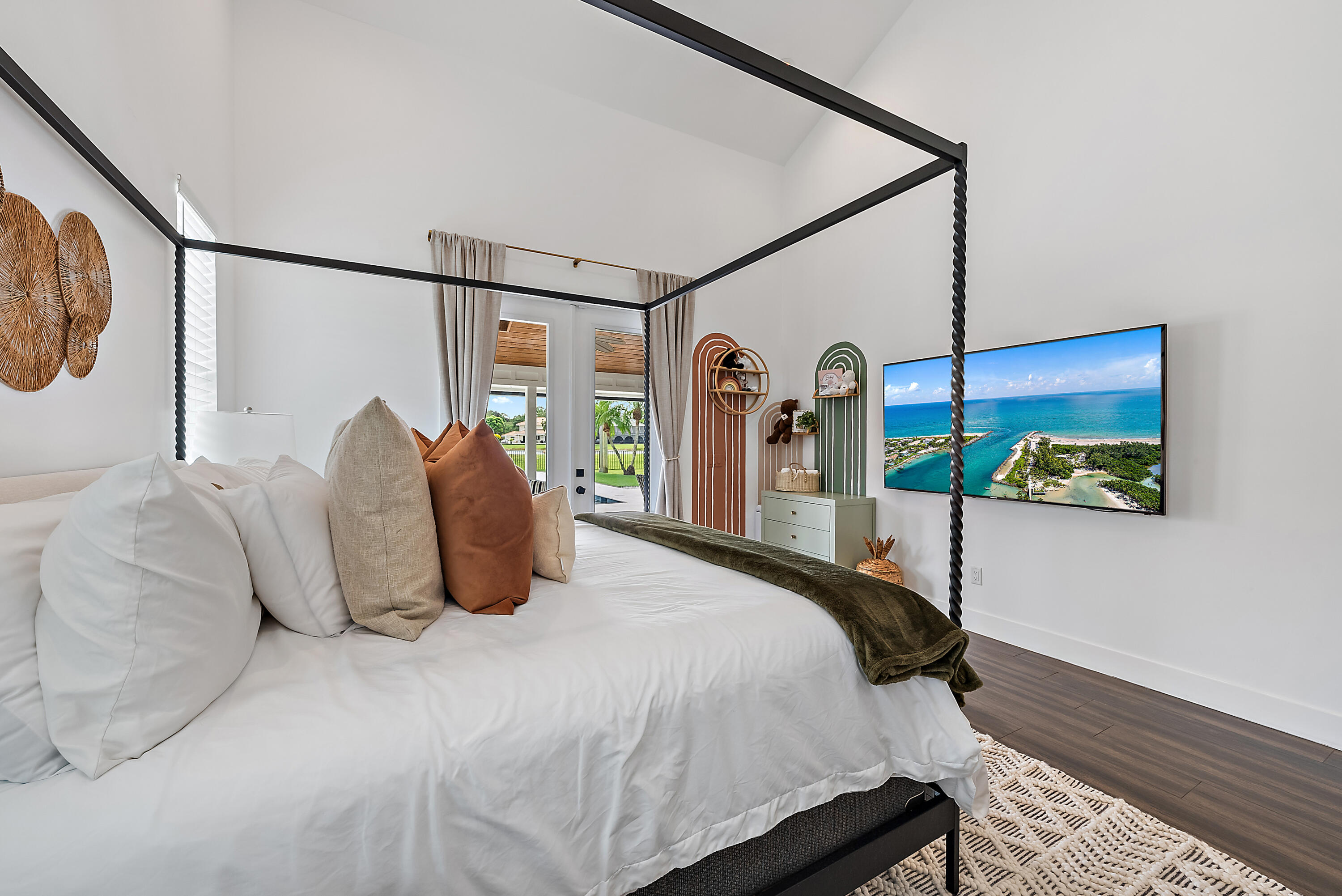 6204 Sand Pine Court