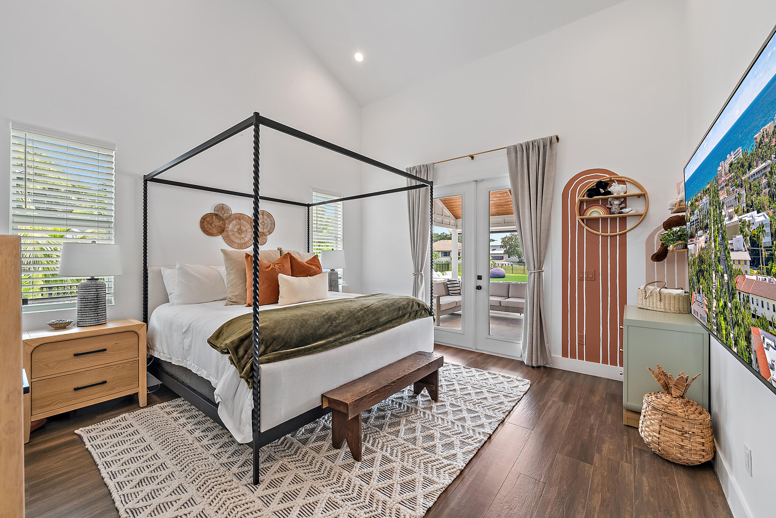 6204 Sand Pine Court