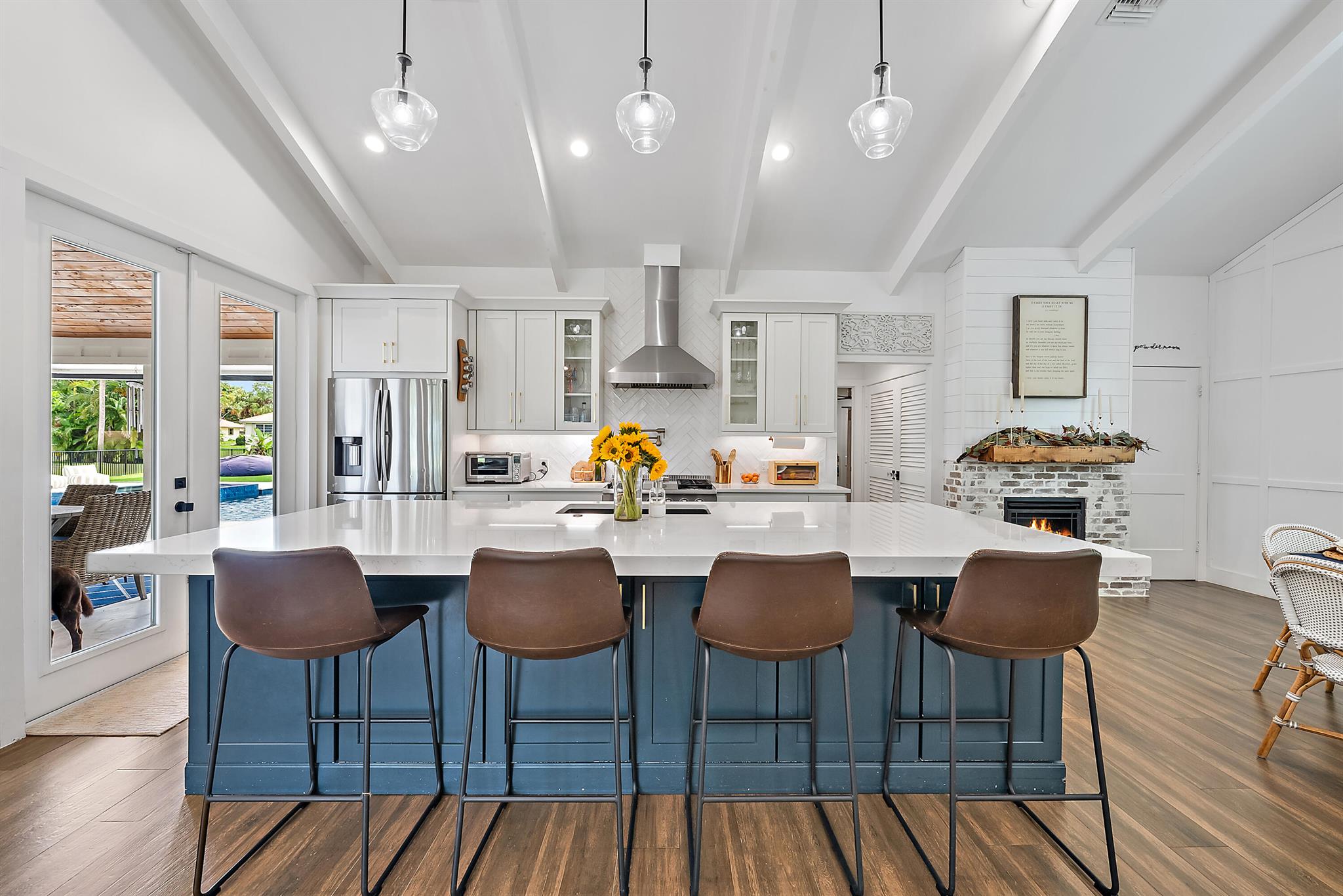 6204 Sand Pine Court