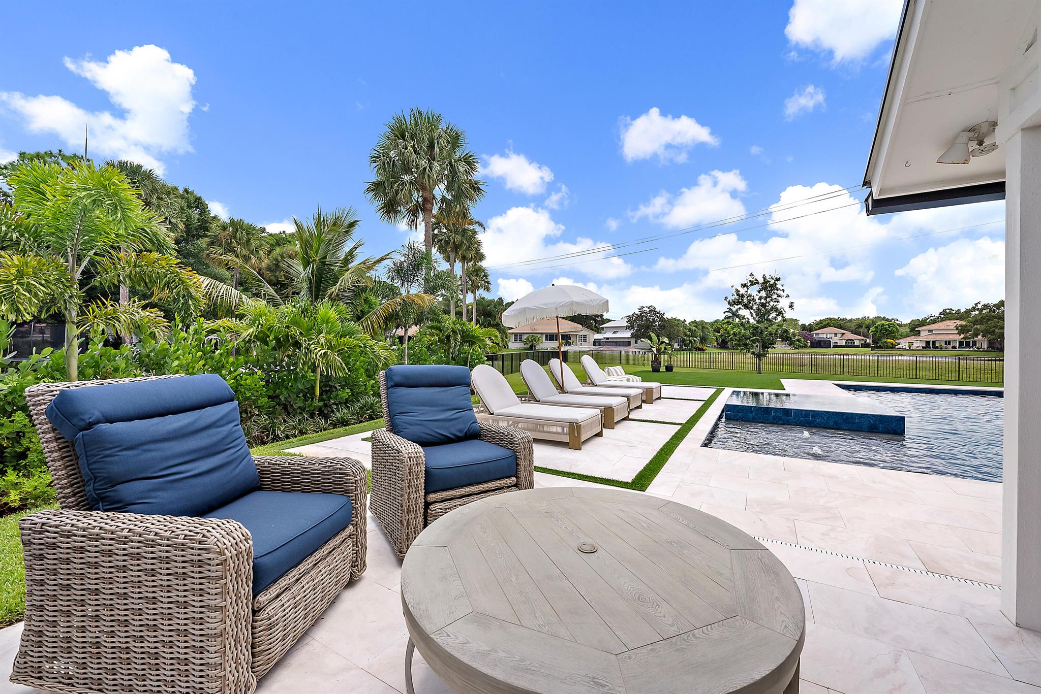 6204 Sand Pine Court