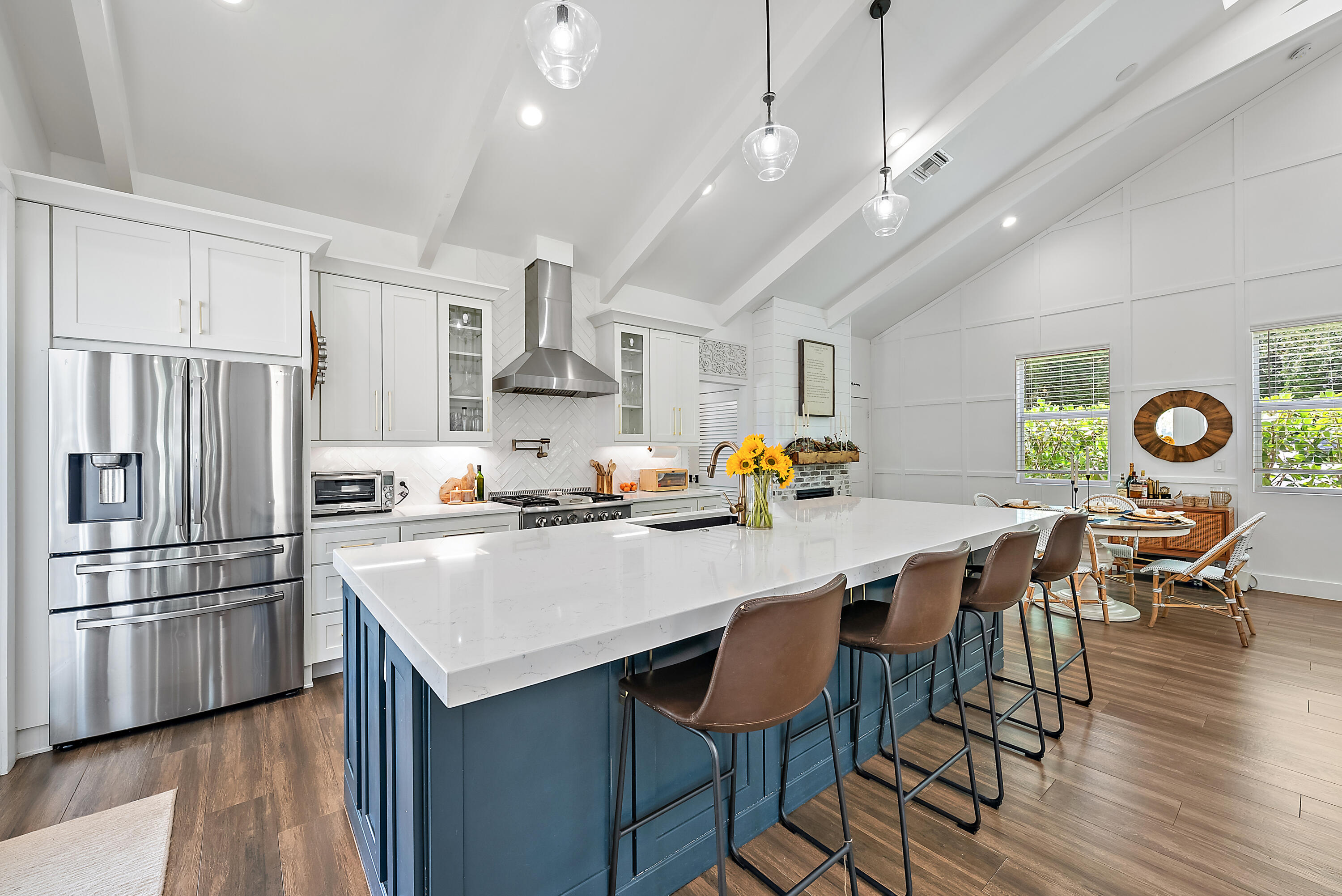 6204 Sand Pine Court