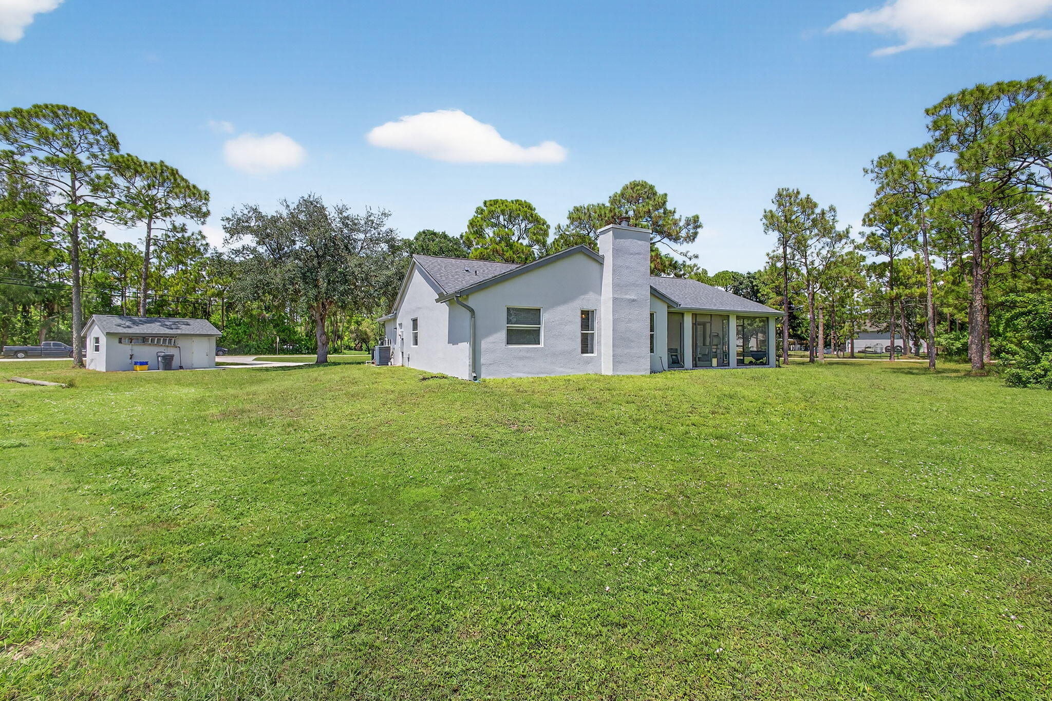 16476 86th Street N