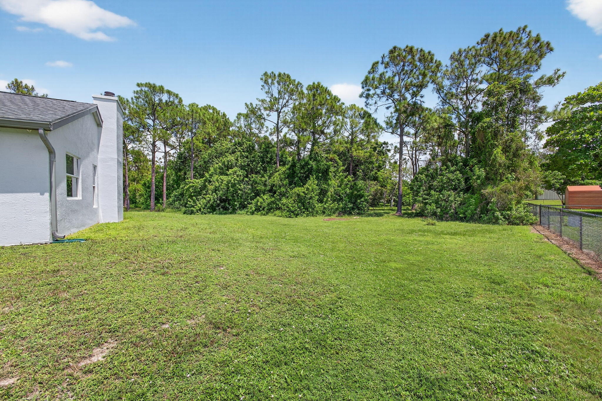 16476 86th Street N