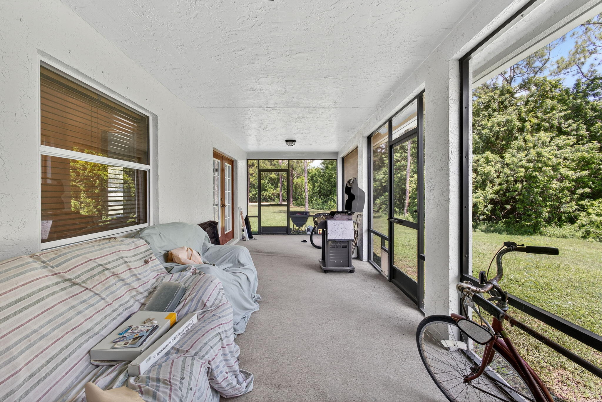 16476 86th Street N