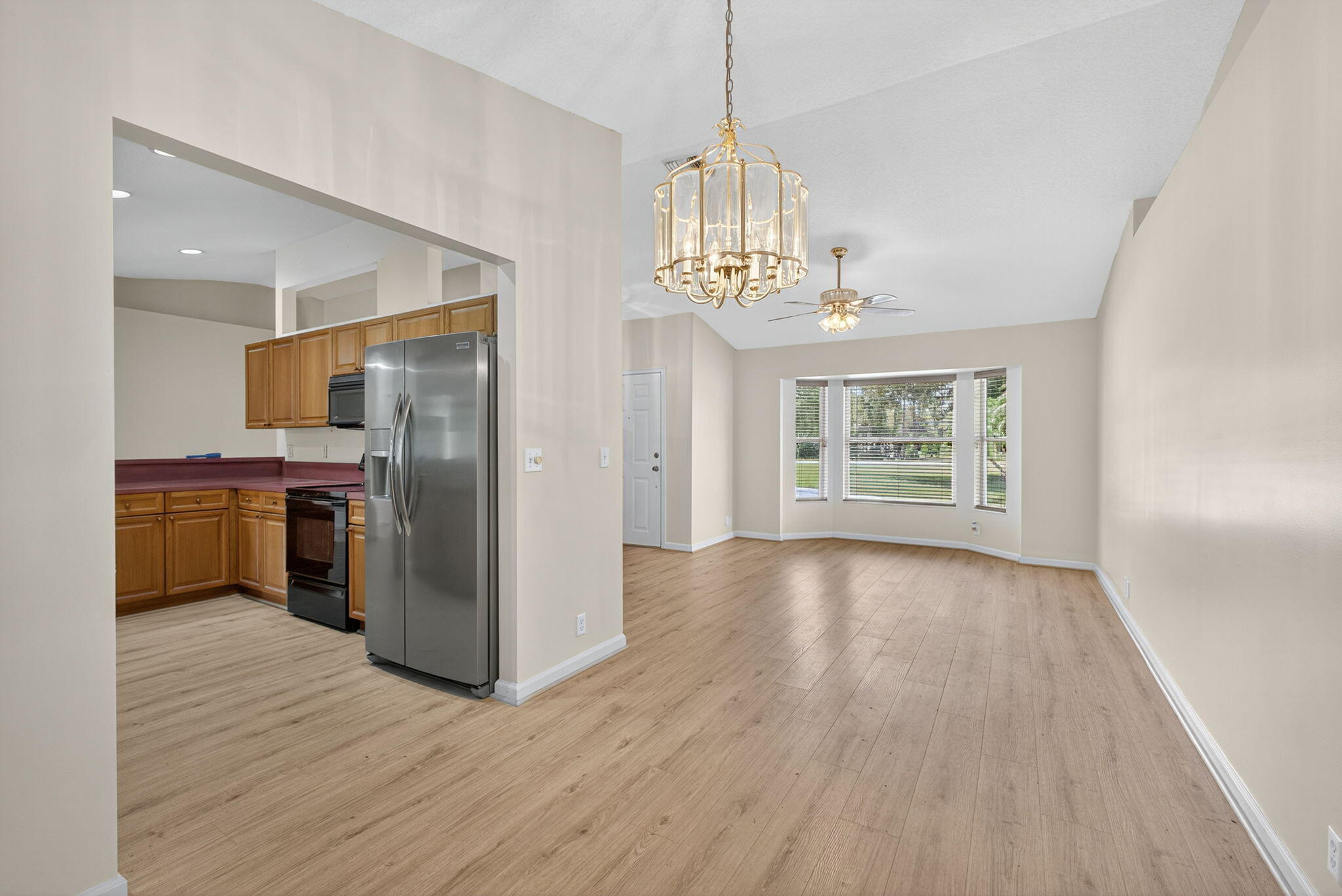 16476 86th Street N