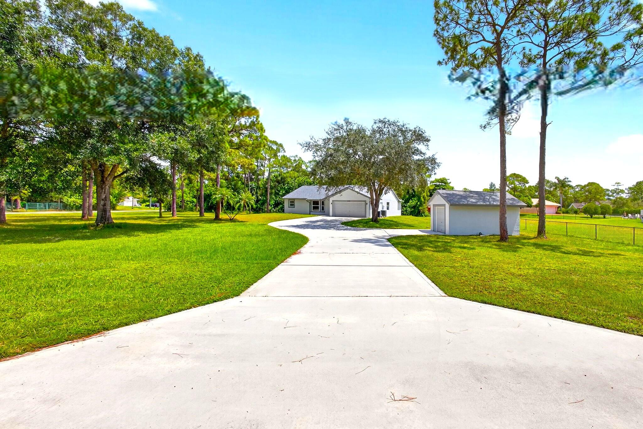 16476 86th Street N