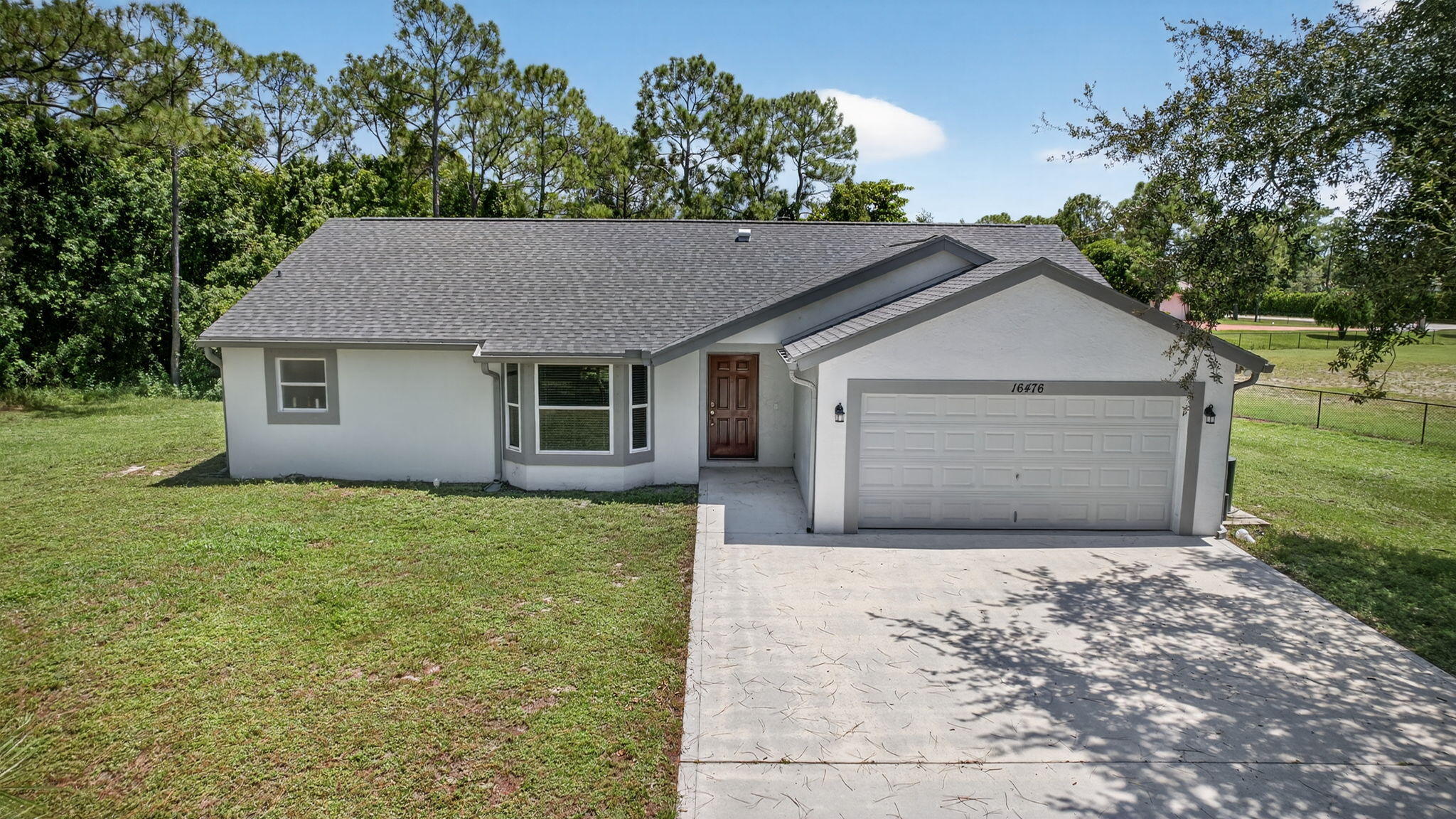 16476 86th Street N