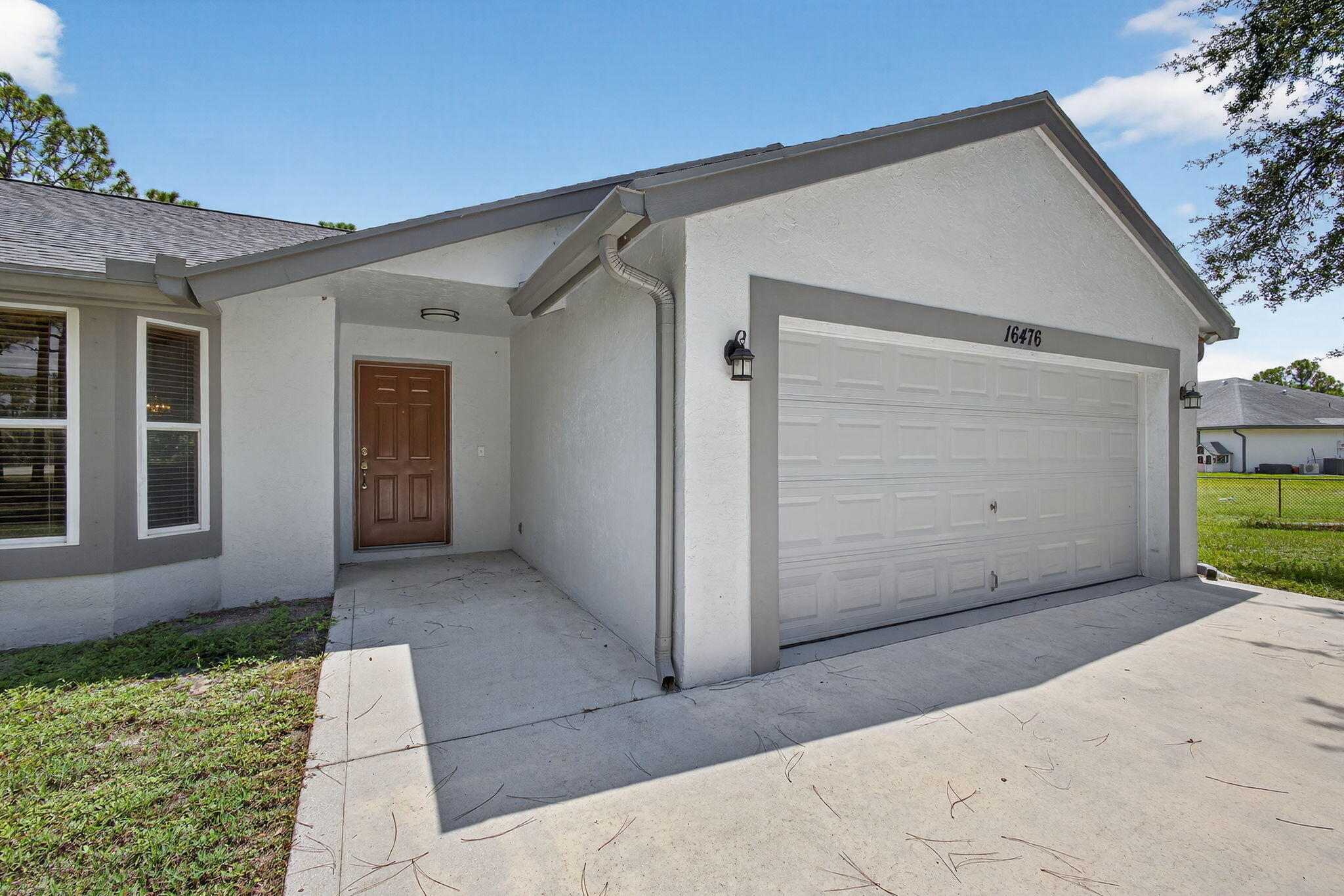 16476 86th Street N