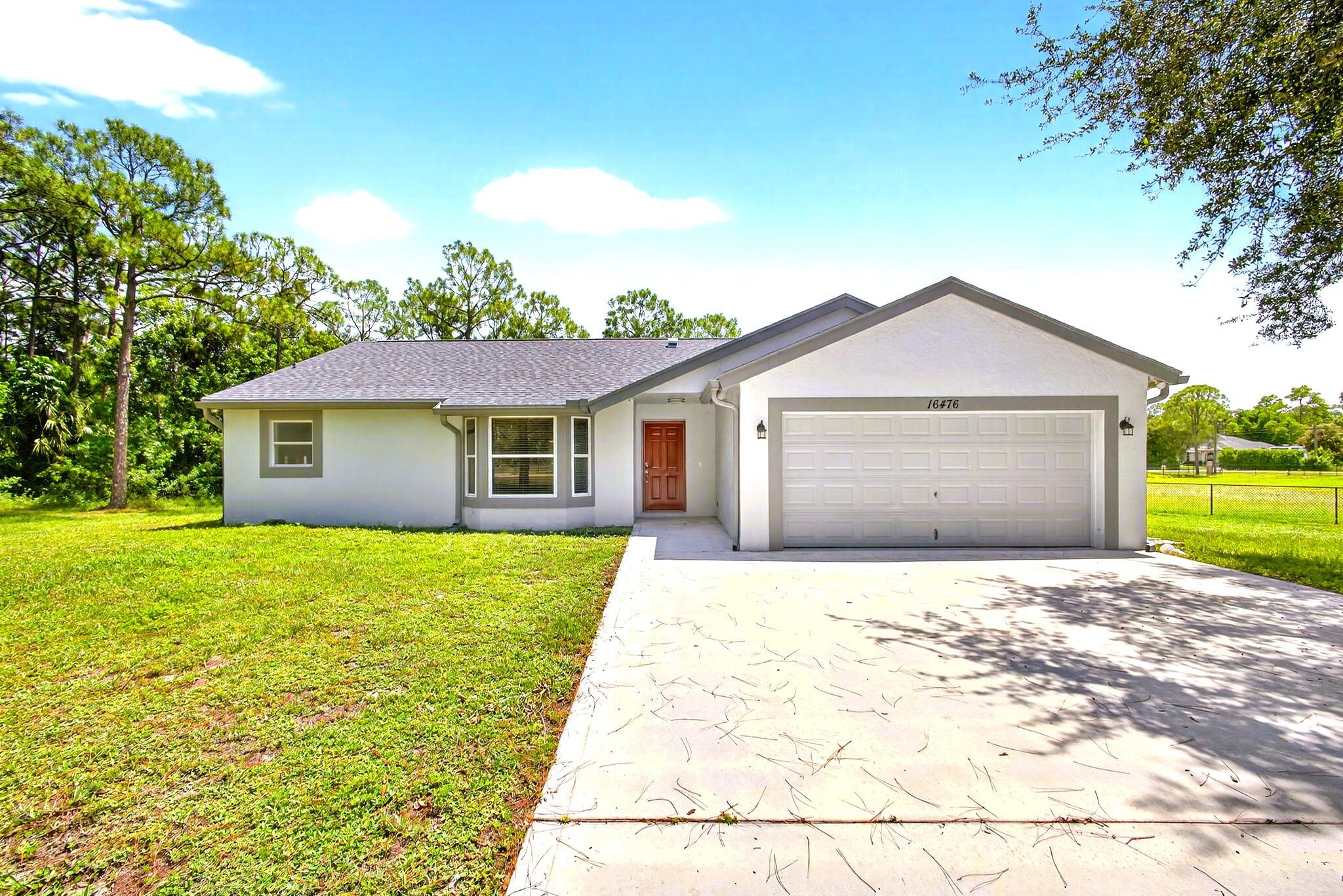 16476 86th Street N