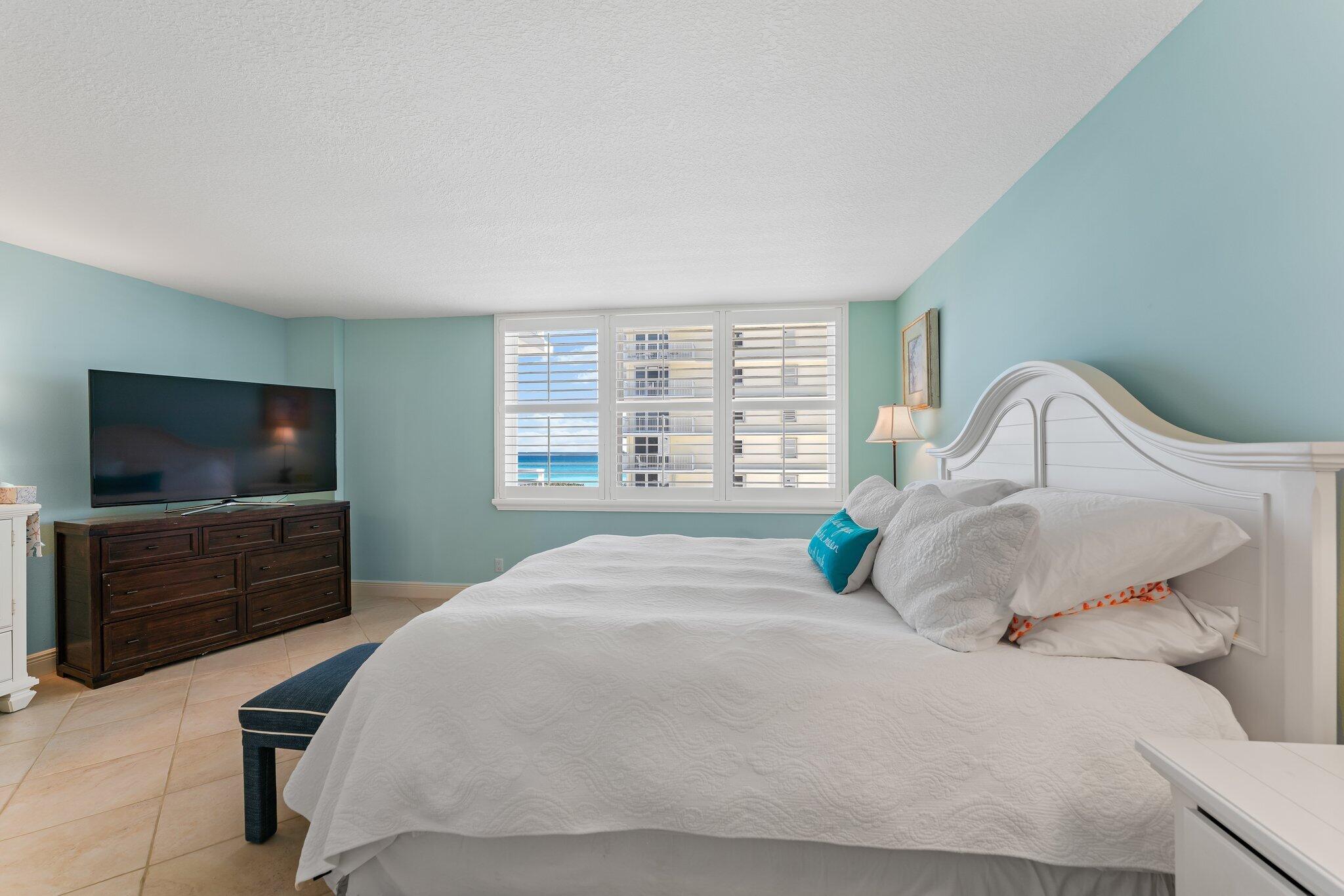 500 Ocean Drive W-4c