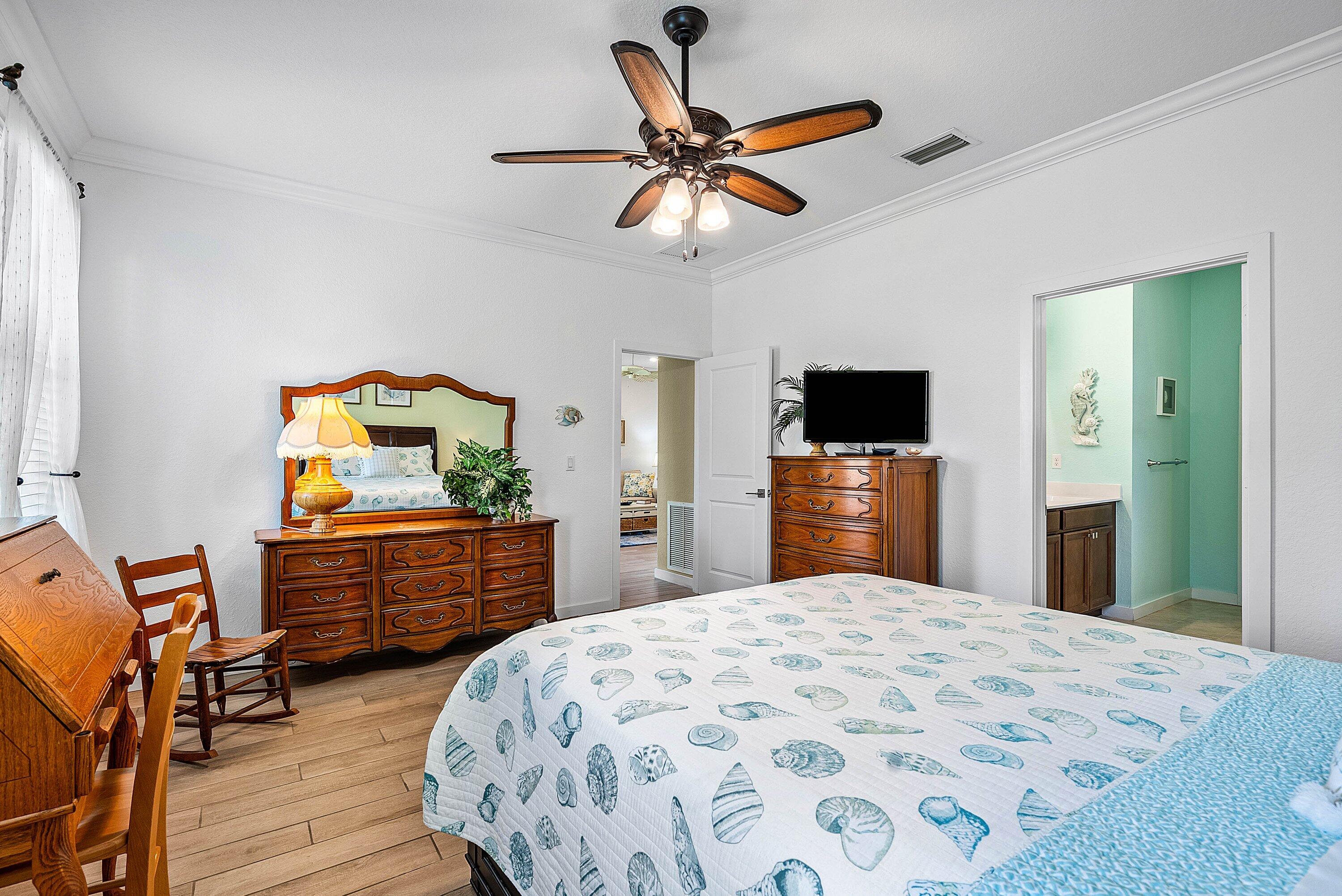 5721 SE Kawana Trail