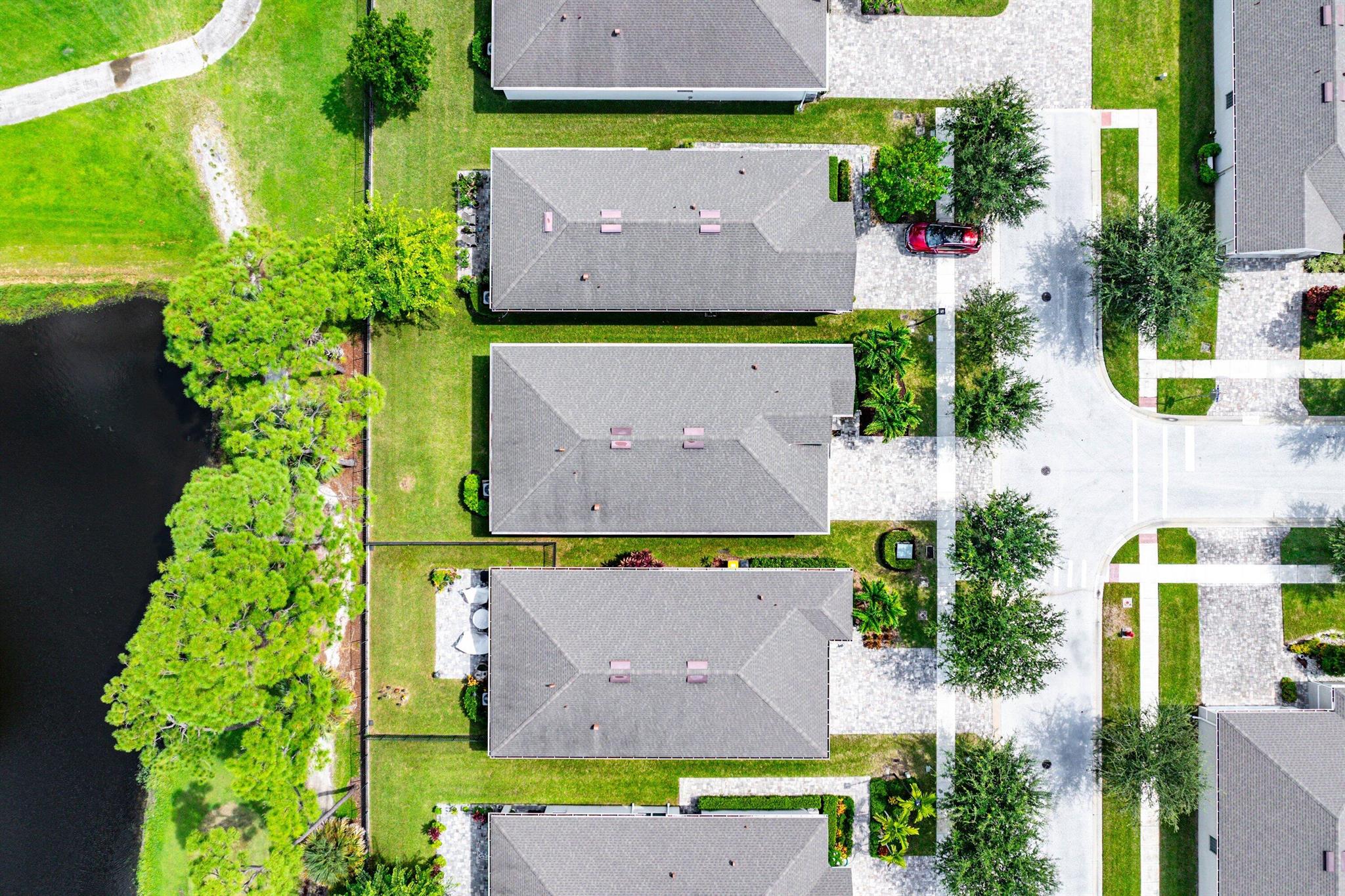 5721 SE Kawana Trail