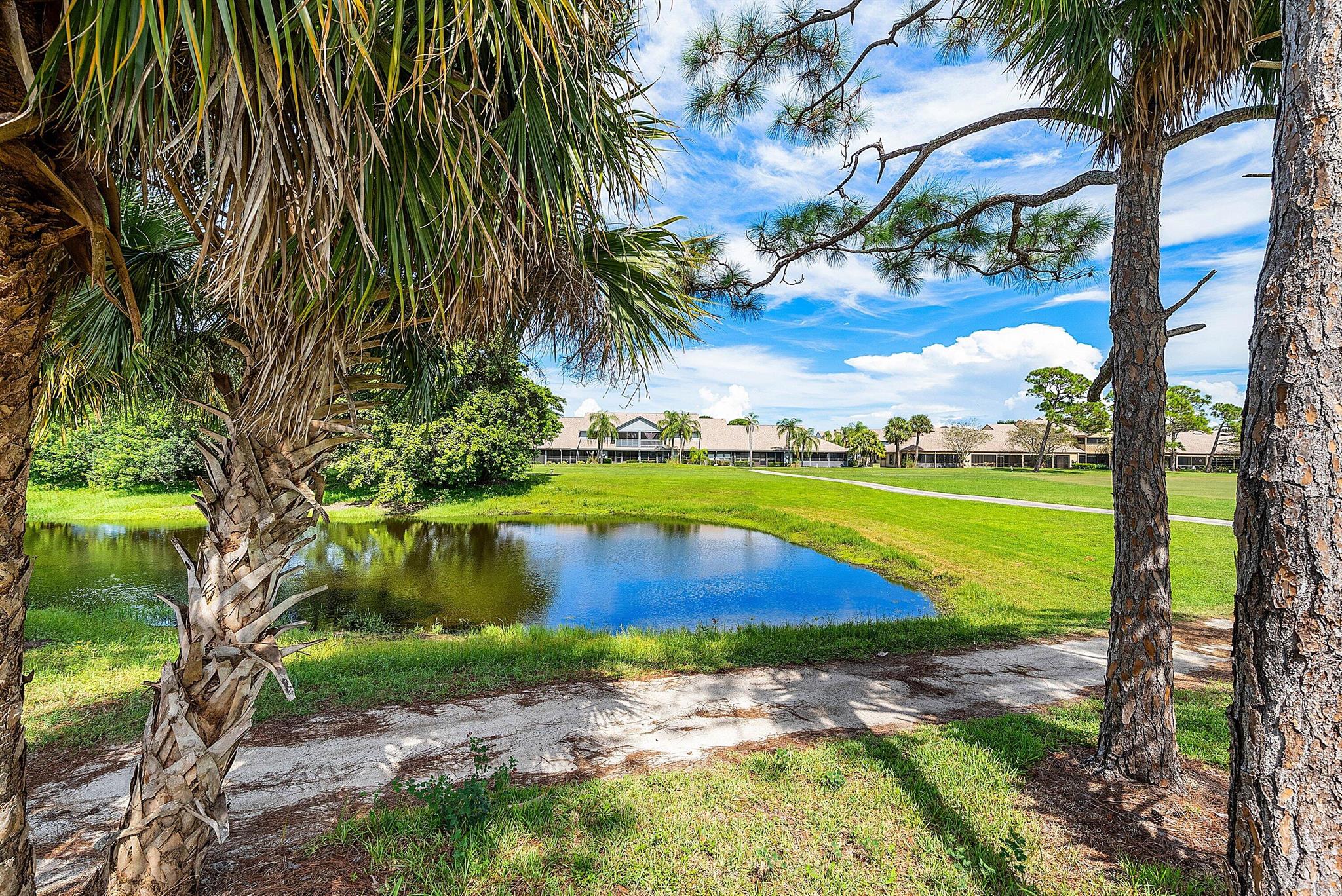 5721 SE Kawana Trail