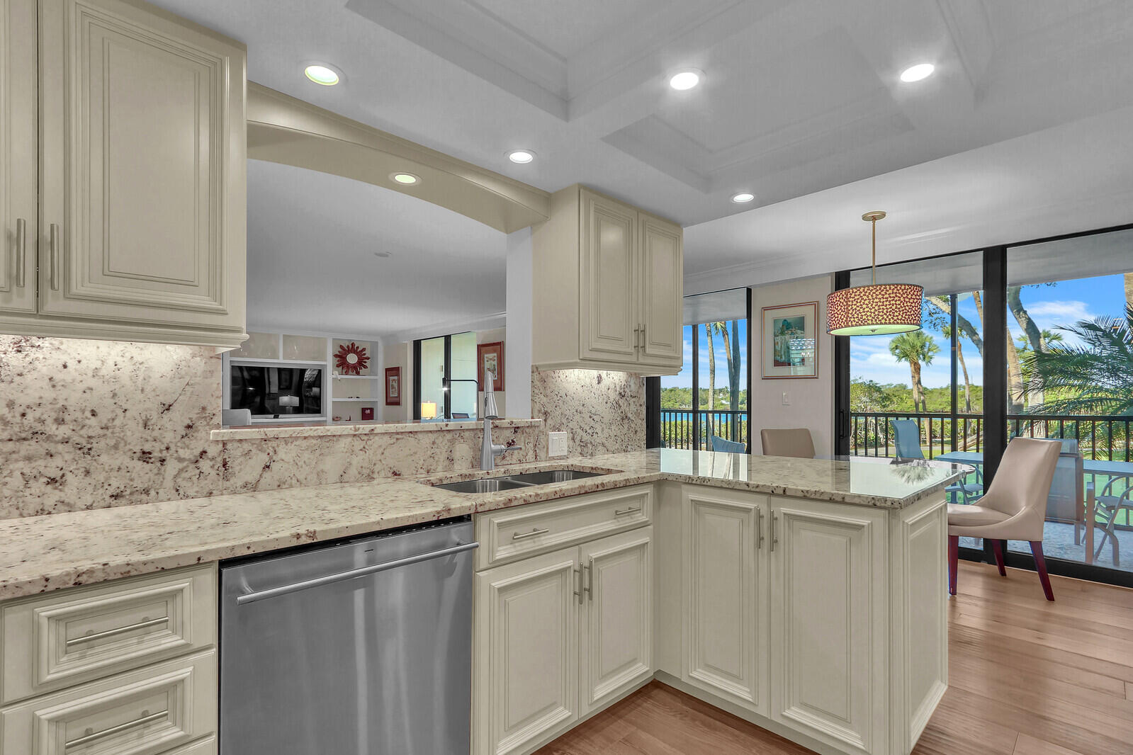 1000 N Us Highway 1 An104