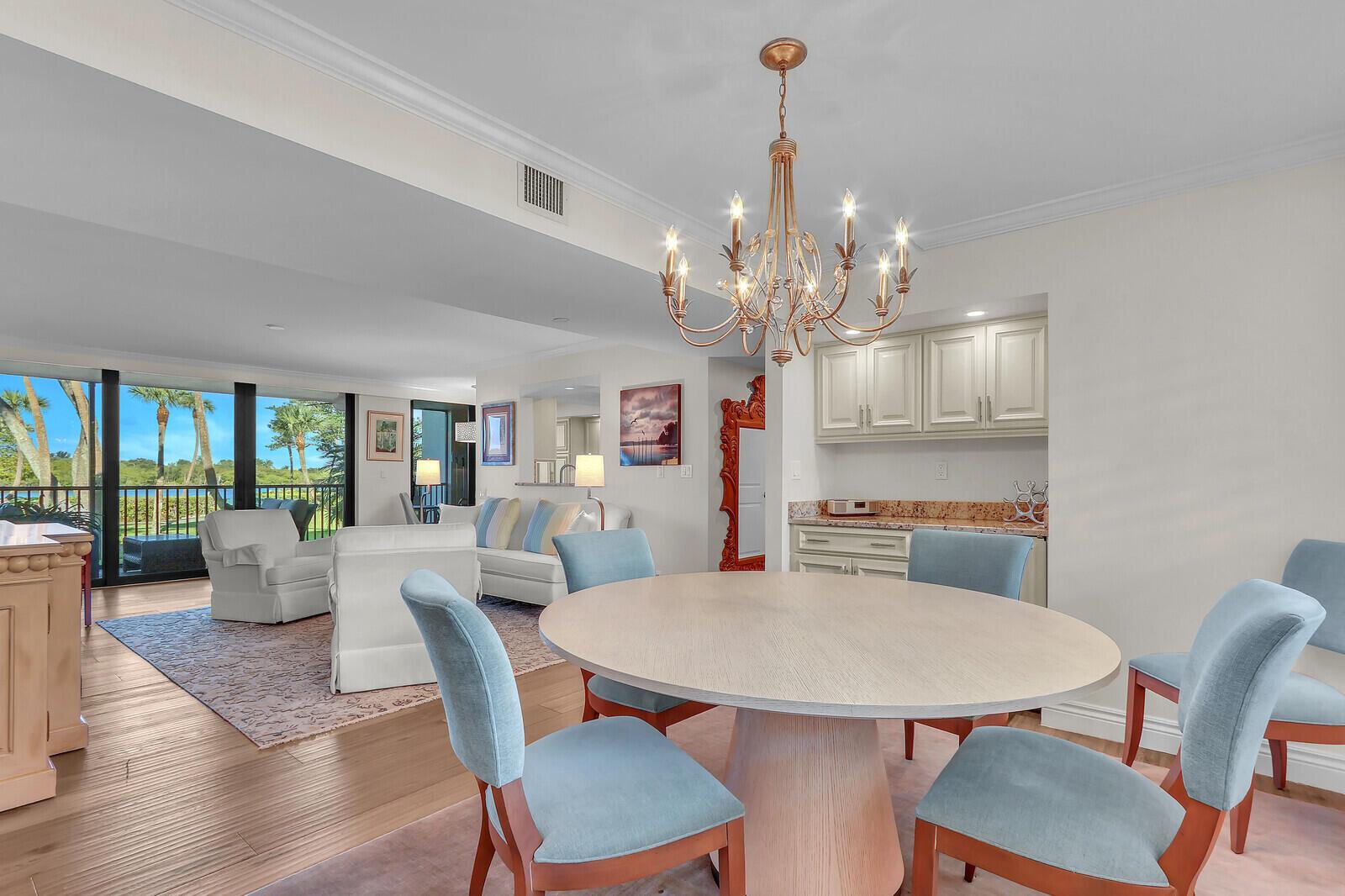 1000 N Us Highway 1 An104