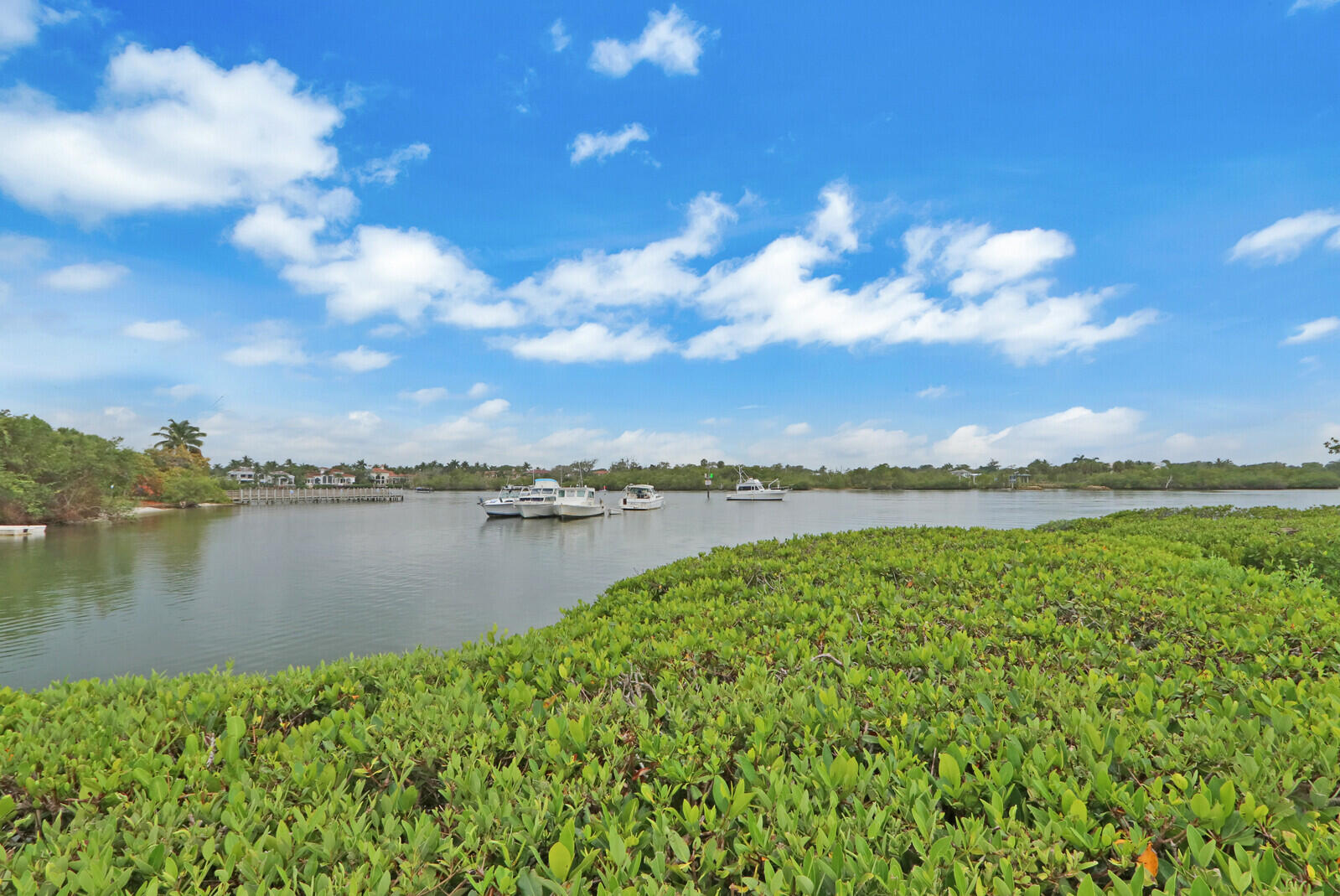 1000 N Us Highway 1 An104