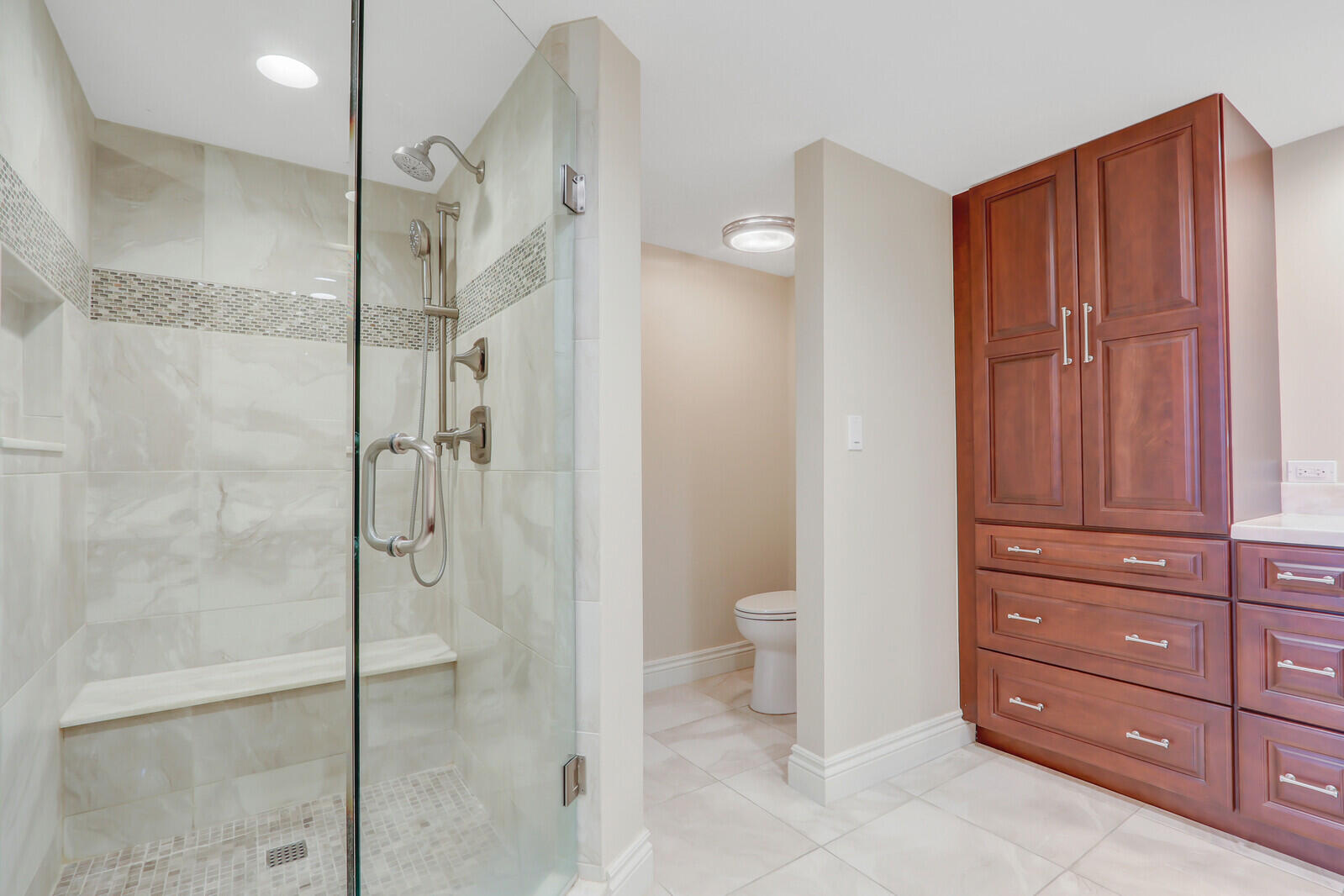 1000 N Us Highway 1 An104