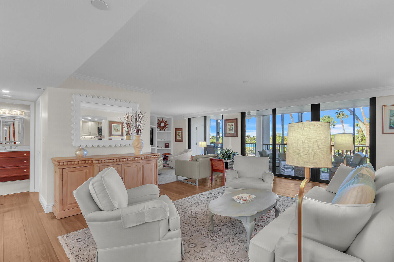 1000 N Us Highway 1 An104