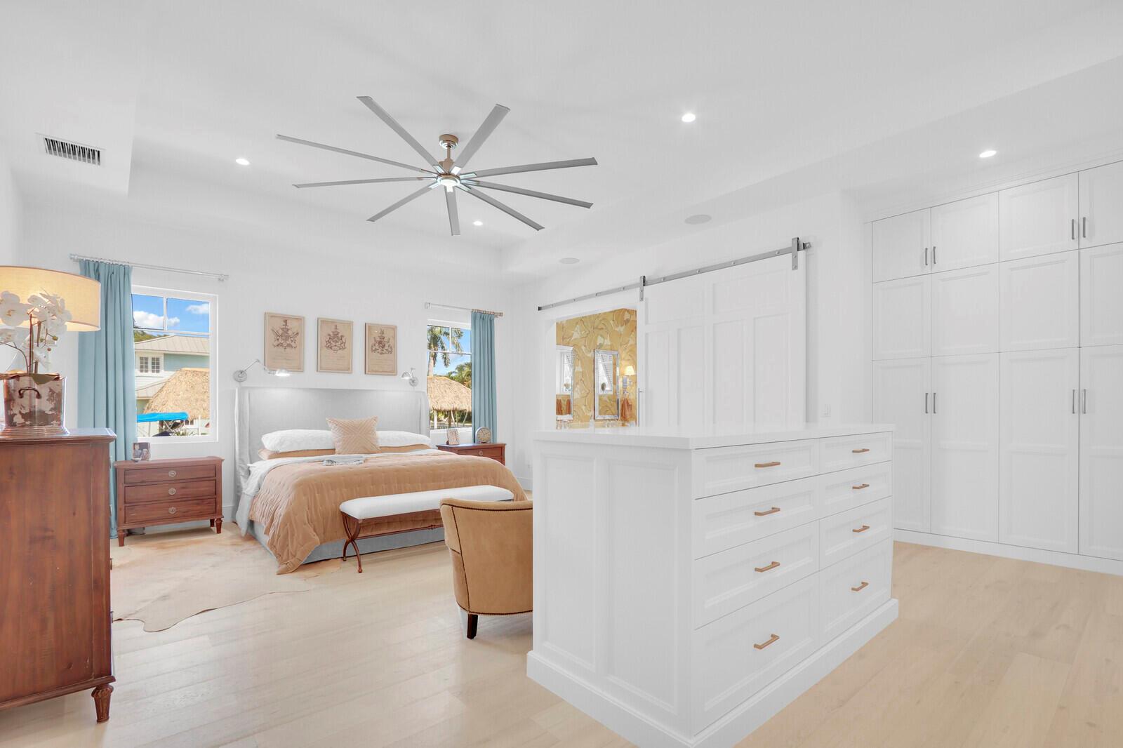 934 N Loxahatchee Drive