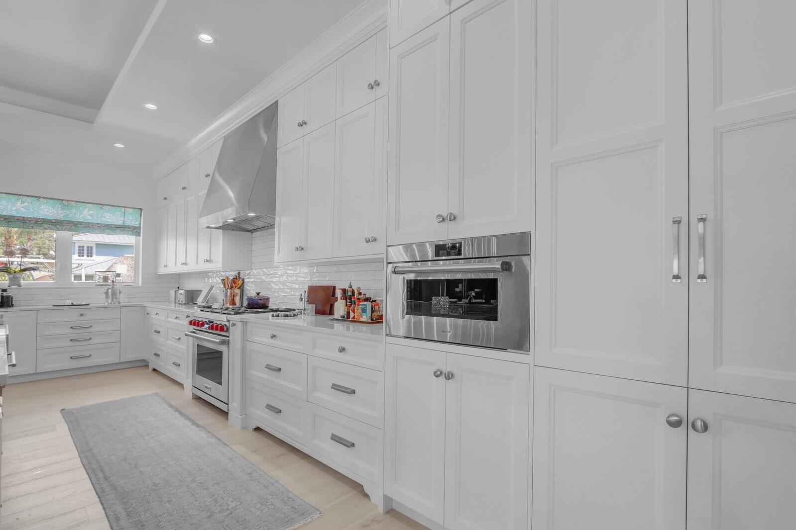 934 N Loxahatchee Drive