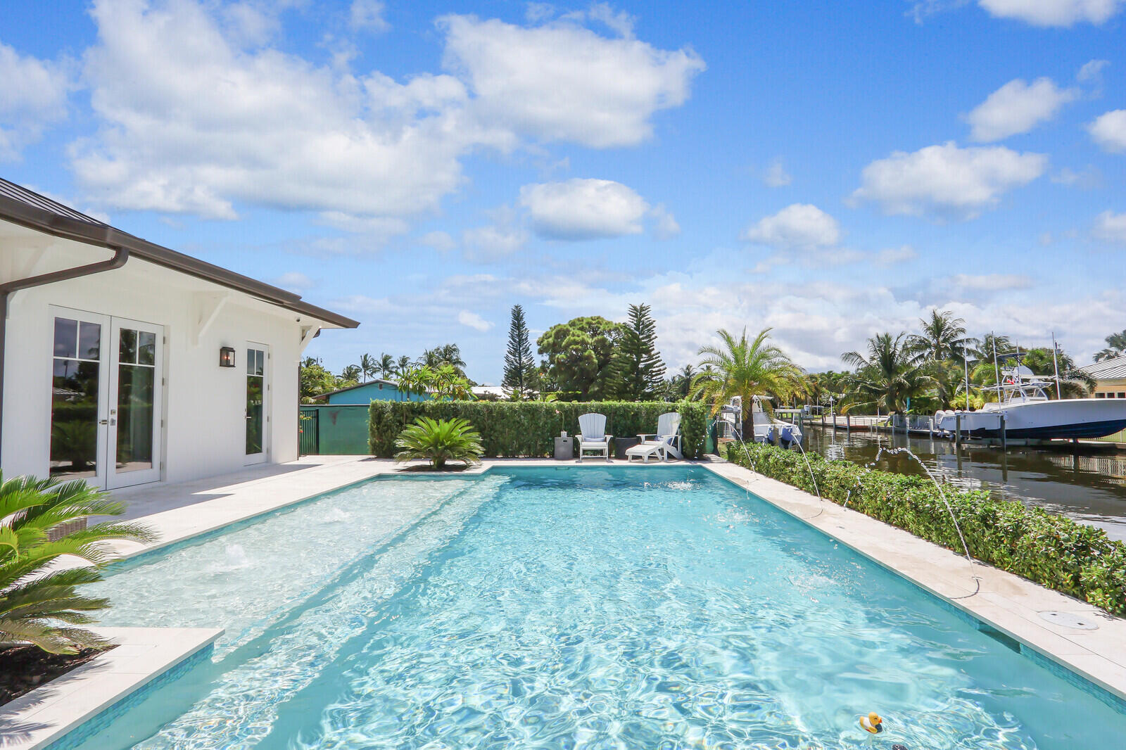 934 N Loxahatchee Drive