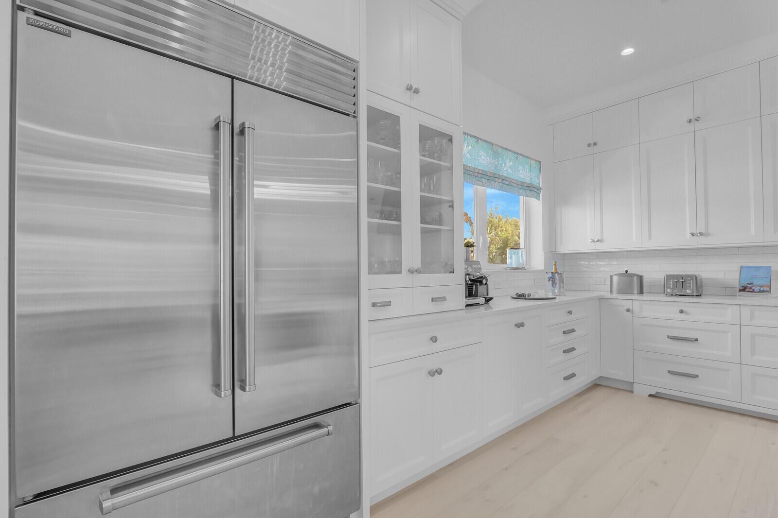 934 N Loxahatchee Drive