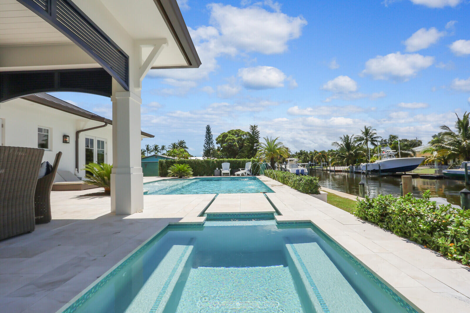 934 N Loxahatchee Drive