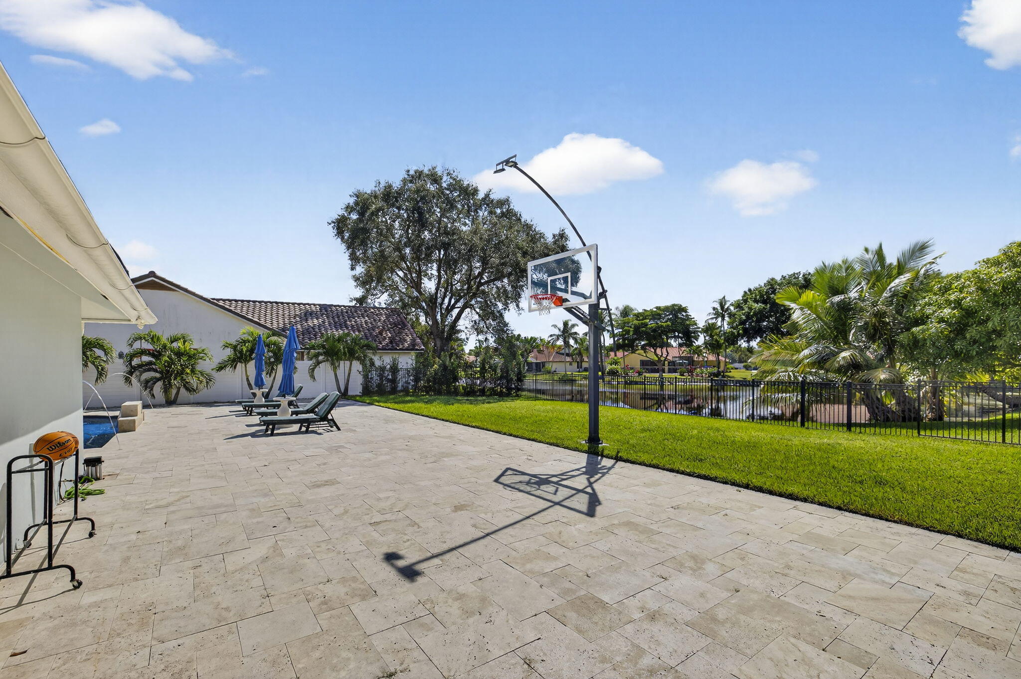10424 Sail Place