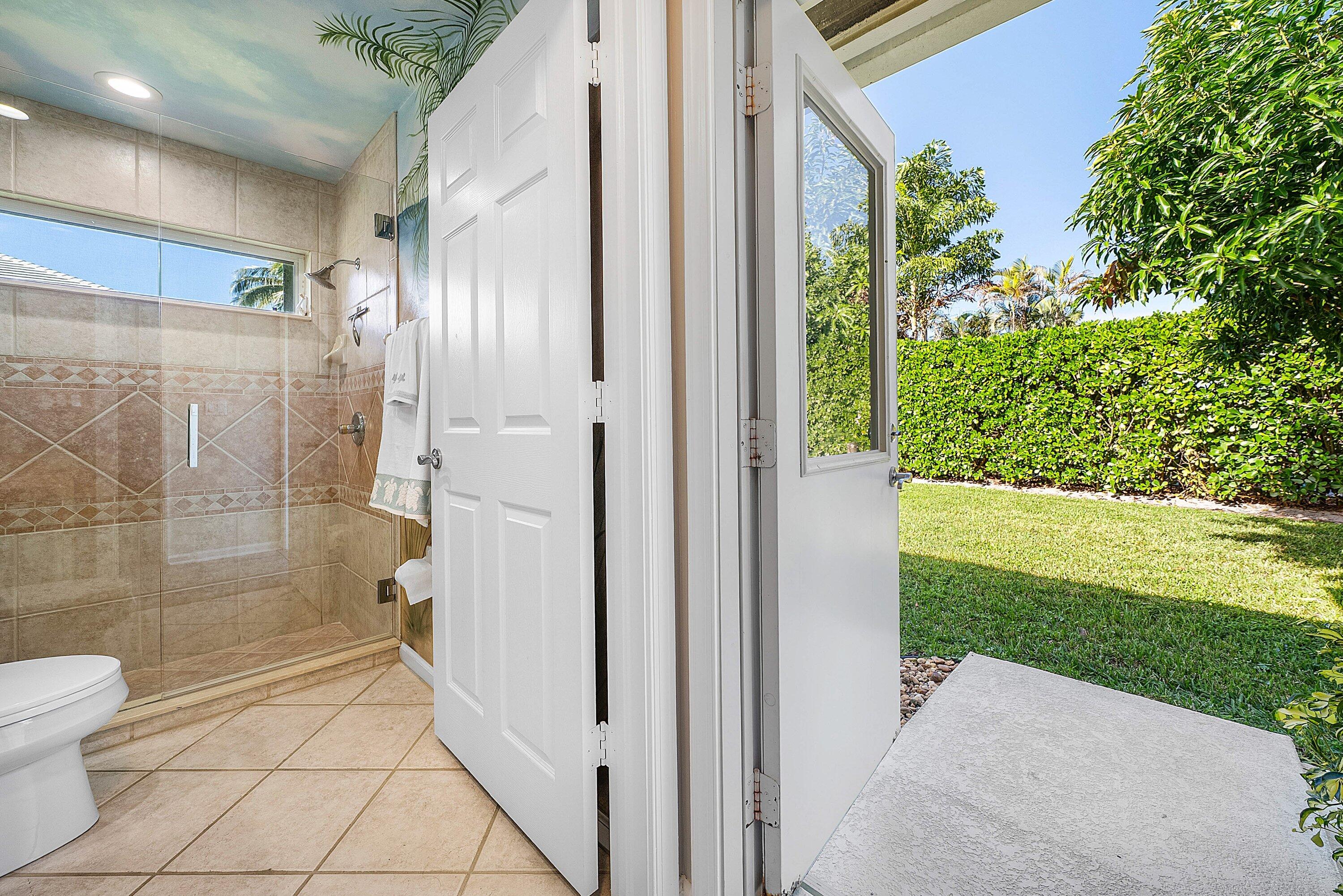 18670 SE Lakeside Way