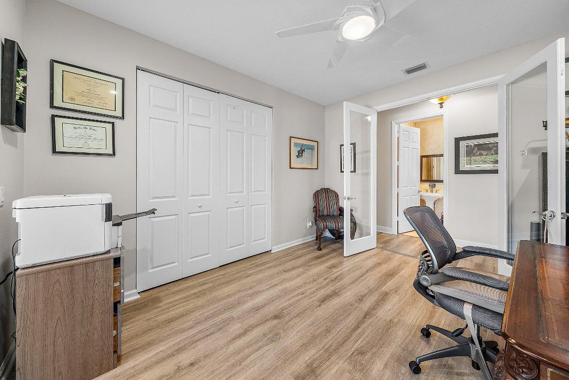 18670 SE Lakeside Way