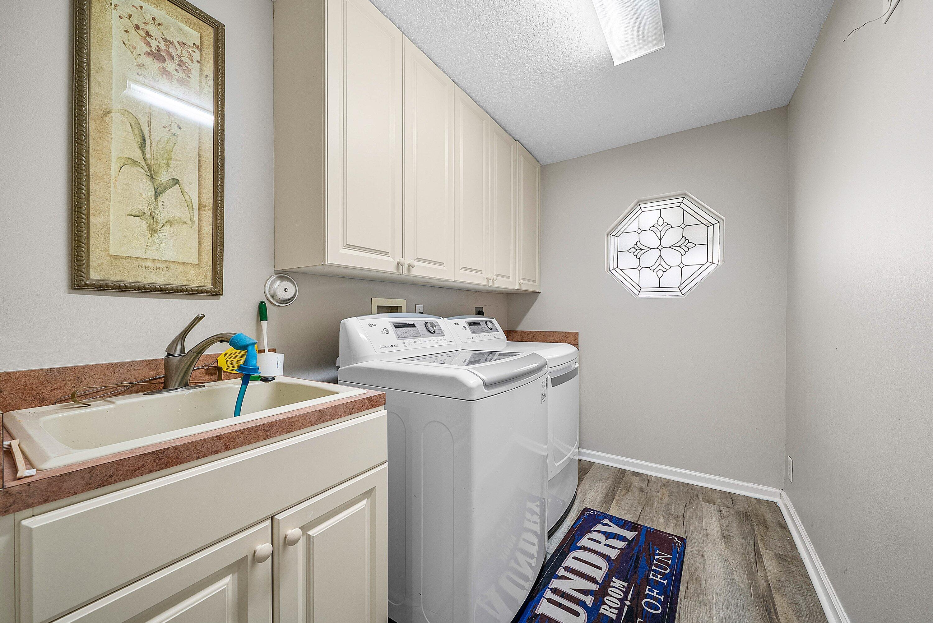 18670 SE Lakeside Way