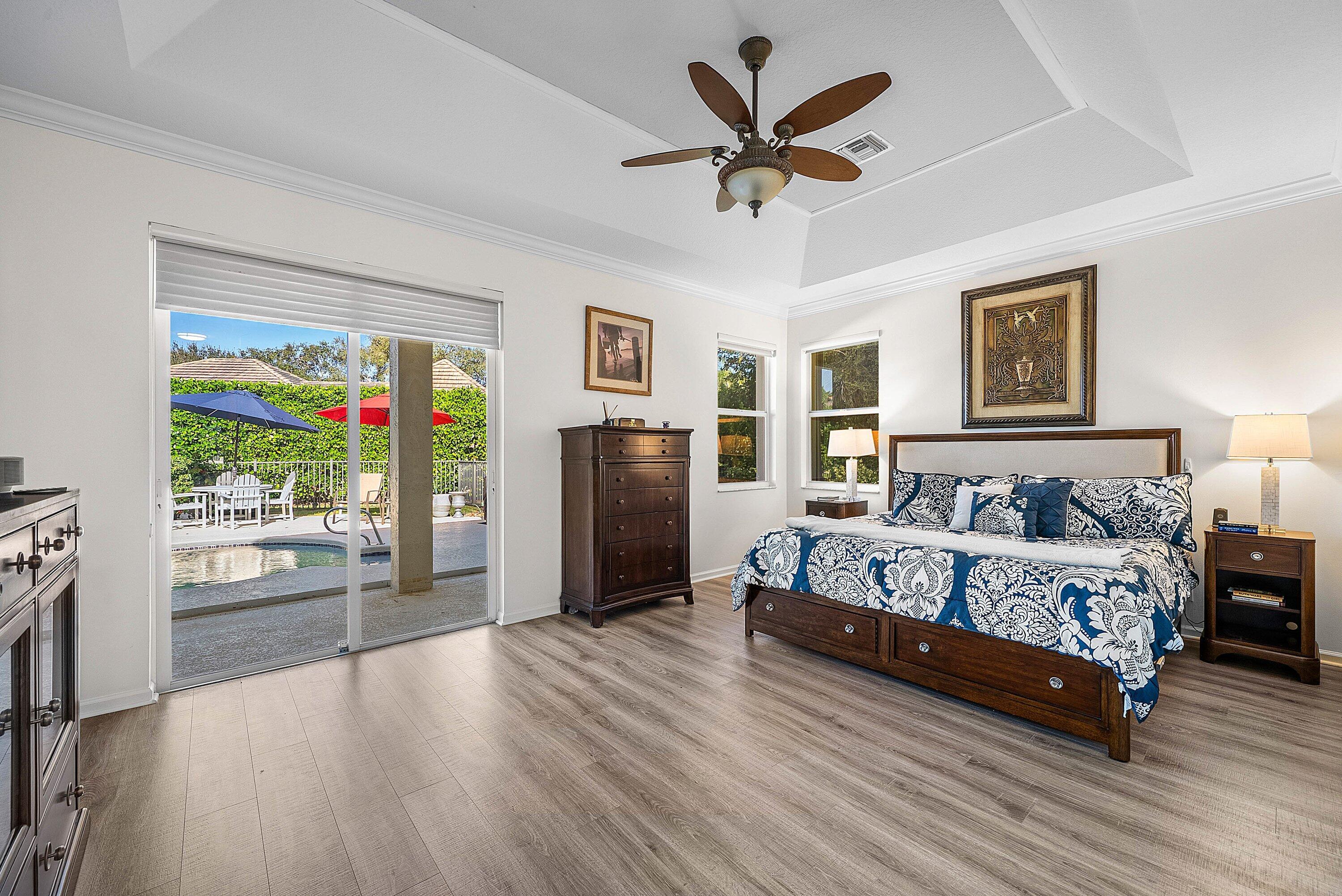 18670 SE Lakeside Way