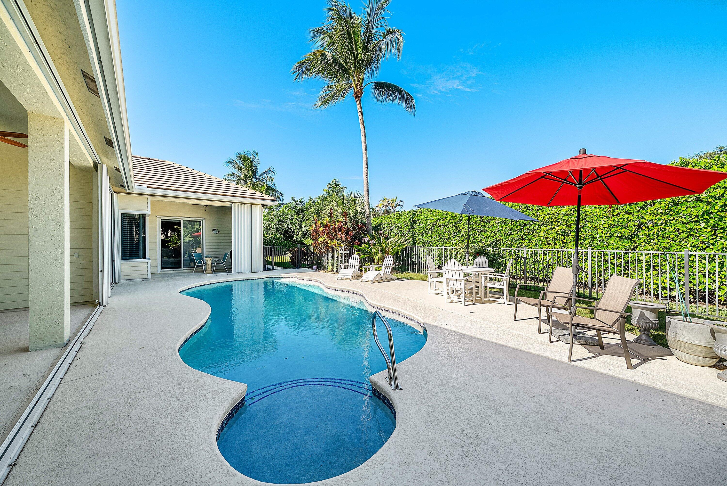 18670 SE Lakeside Way