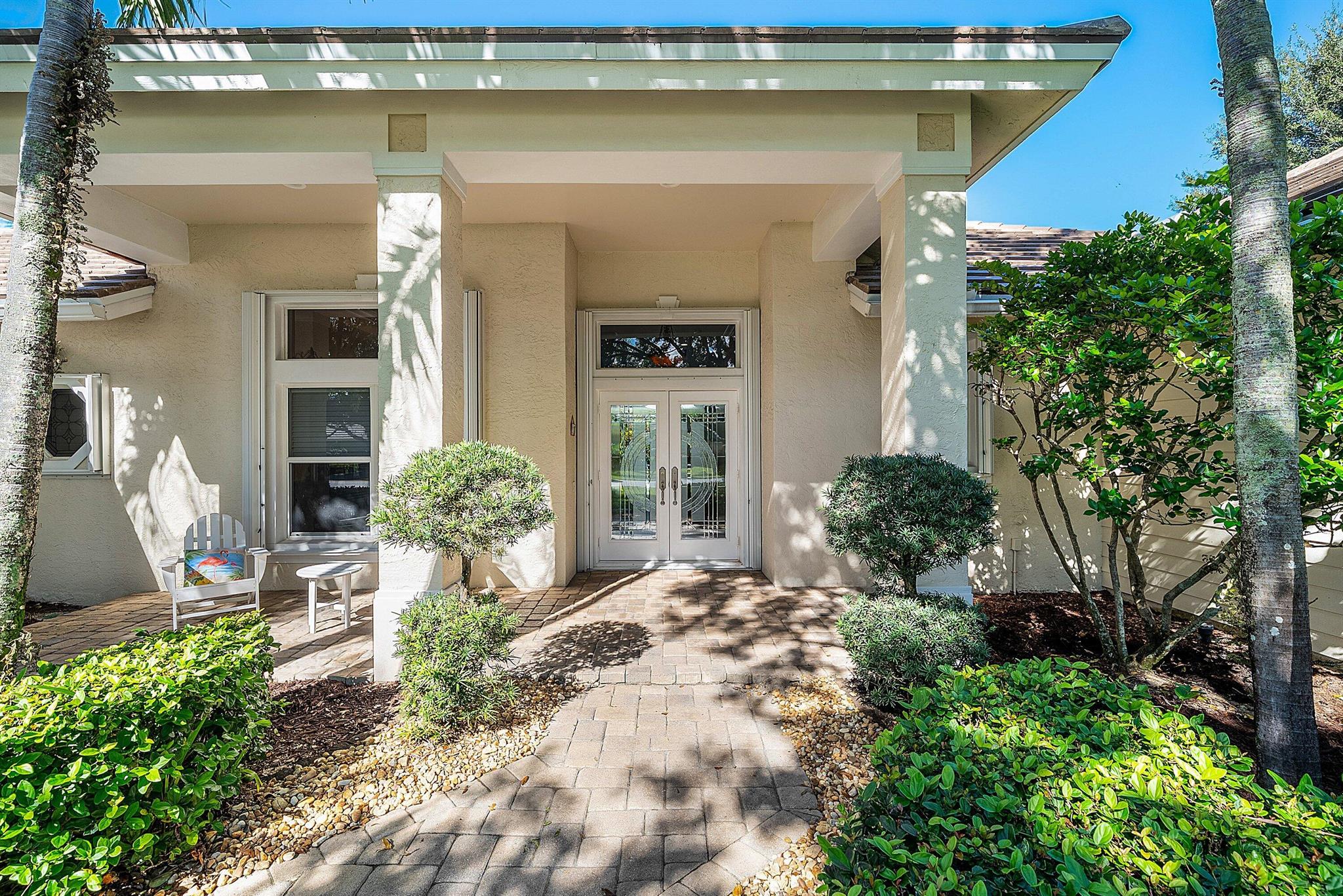 18670 SE Lakeside Way