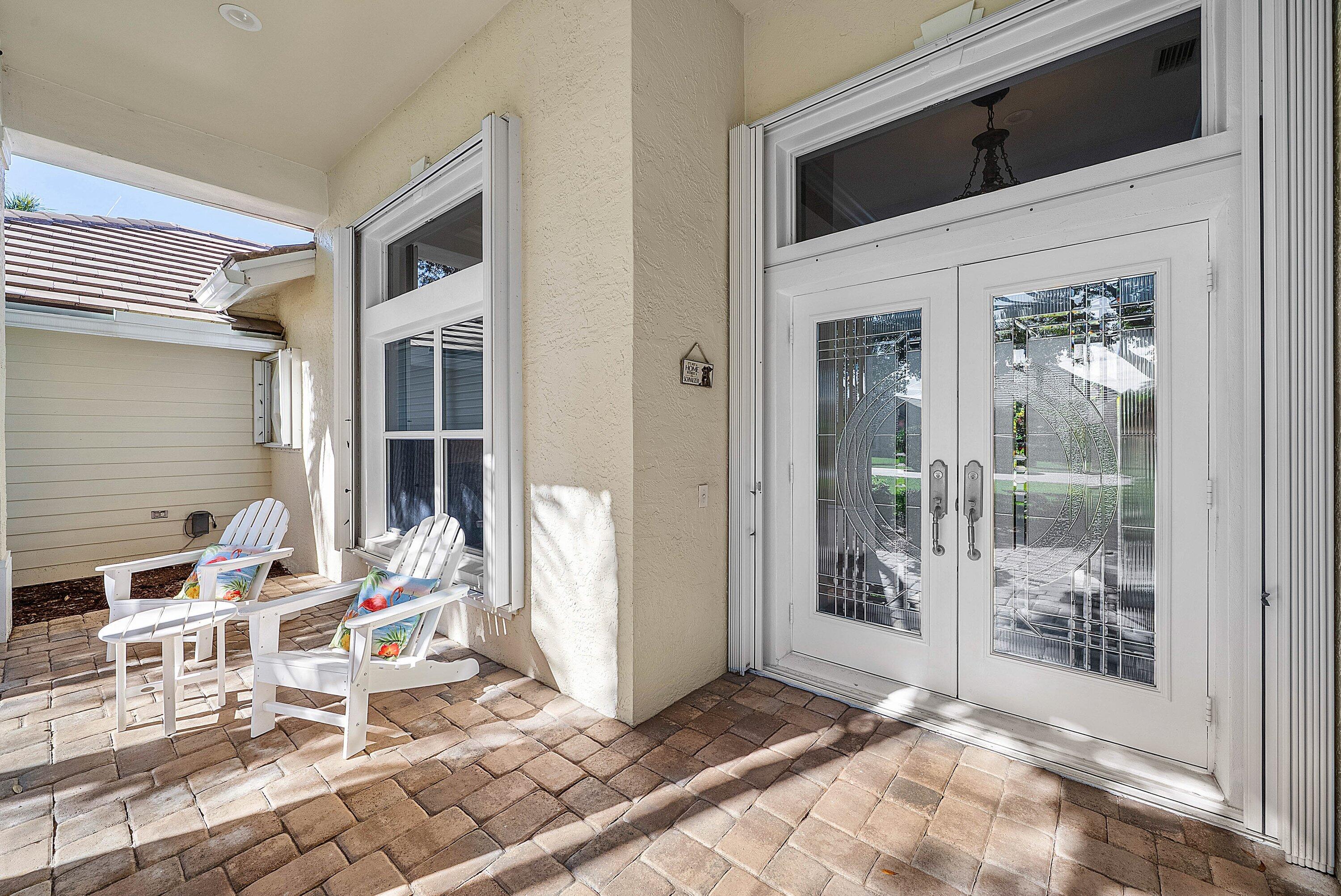 18670 SE Lakeside Way