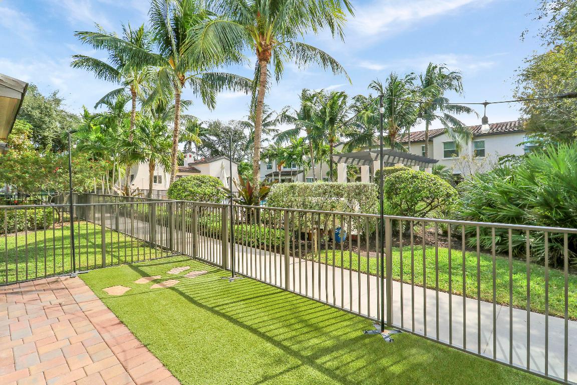 4558 Mediterranean Circle