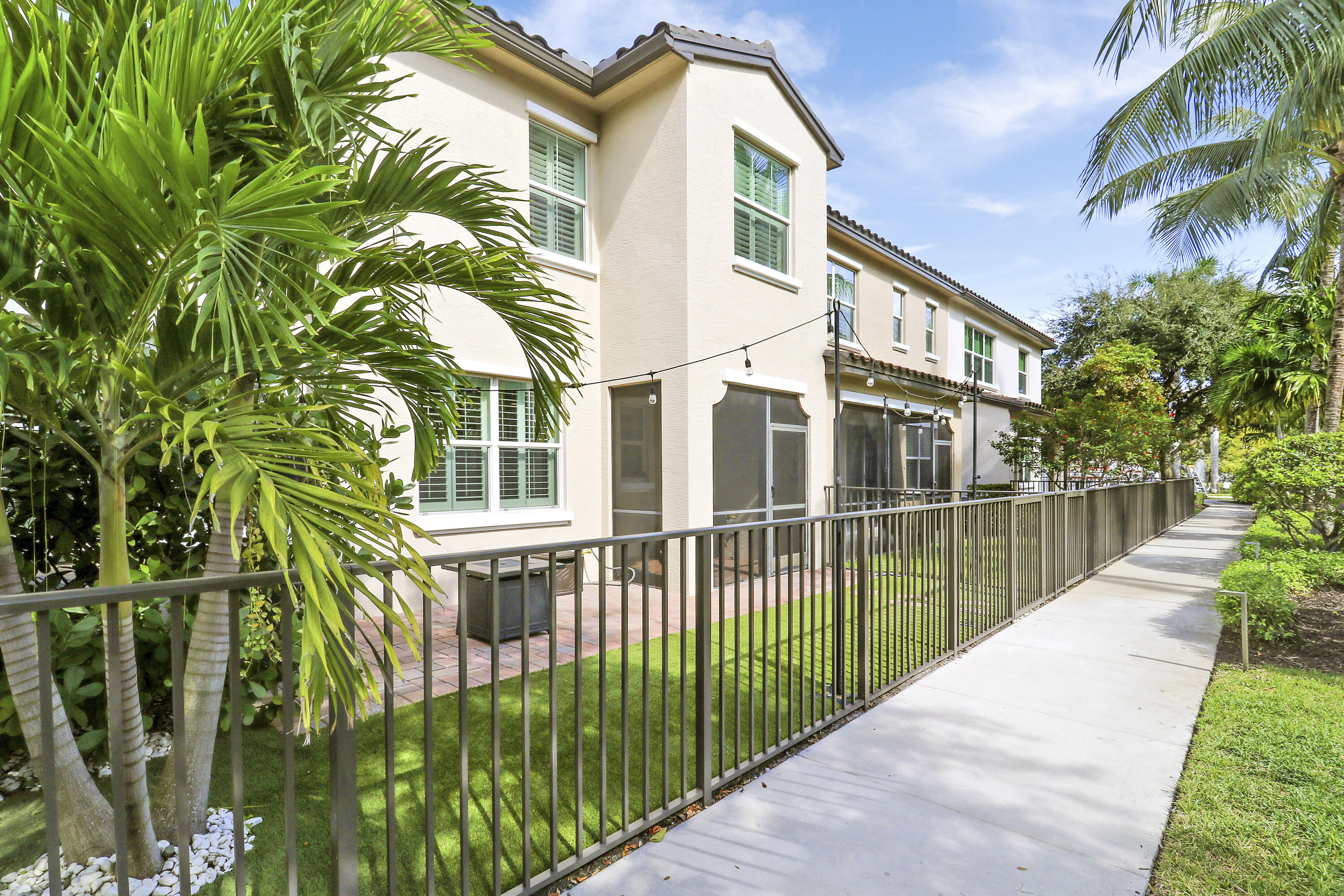 4558 Mediterranean Circle