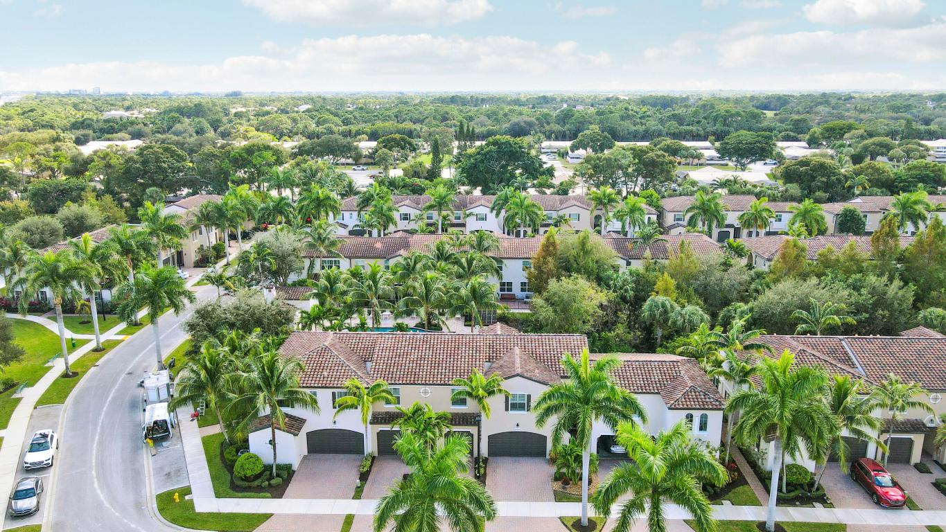 4558 Mediterranean Circle