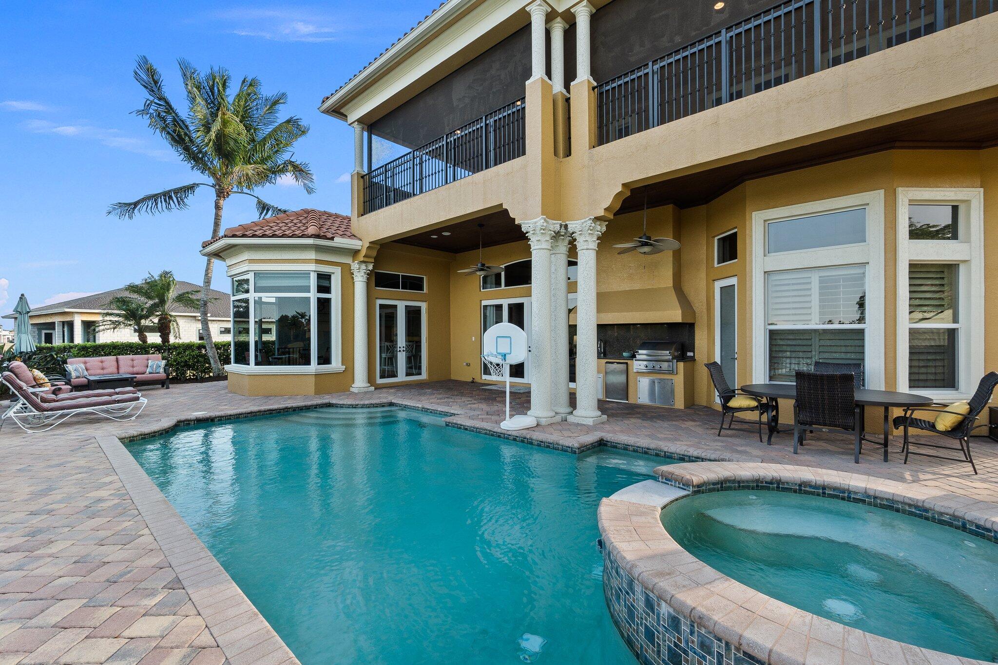 113 SE Via Verona, Port St. Lucie