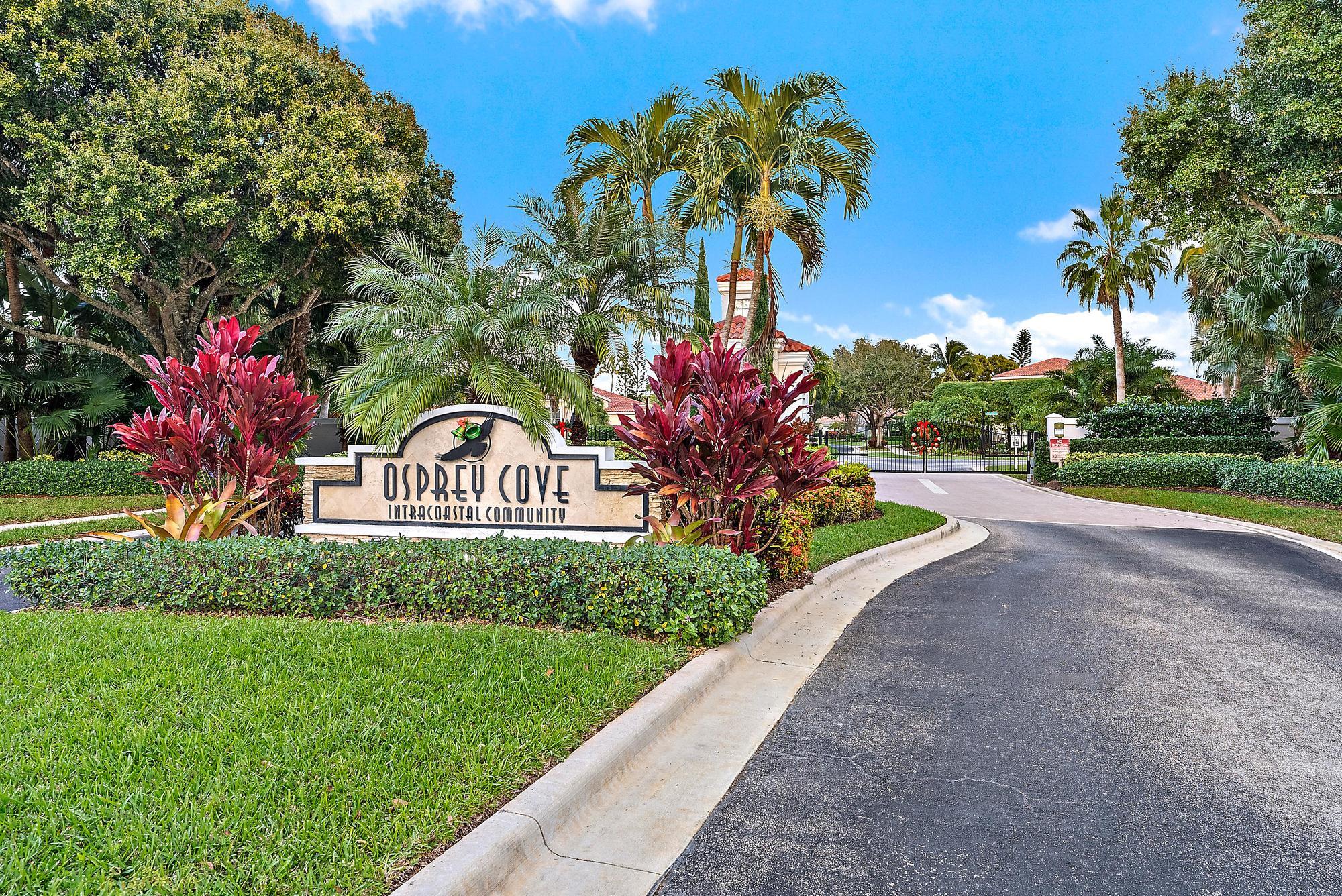 9790 SE Crape Myrtle Court