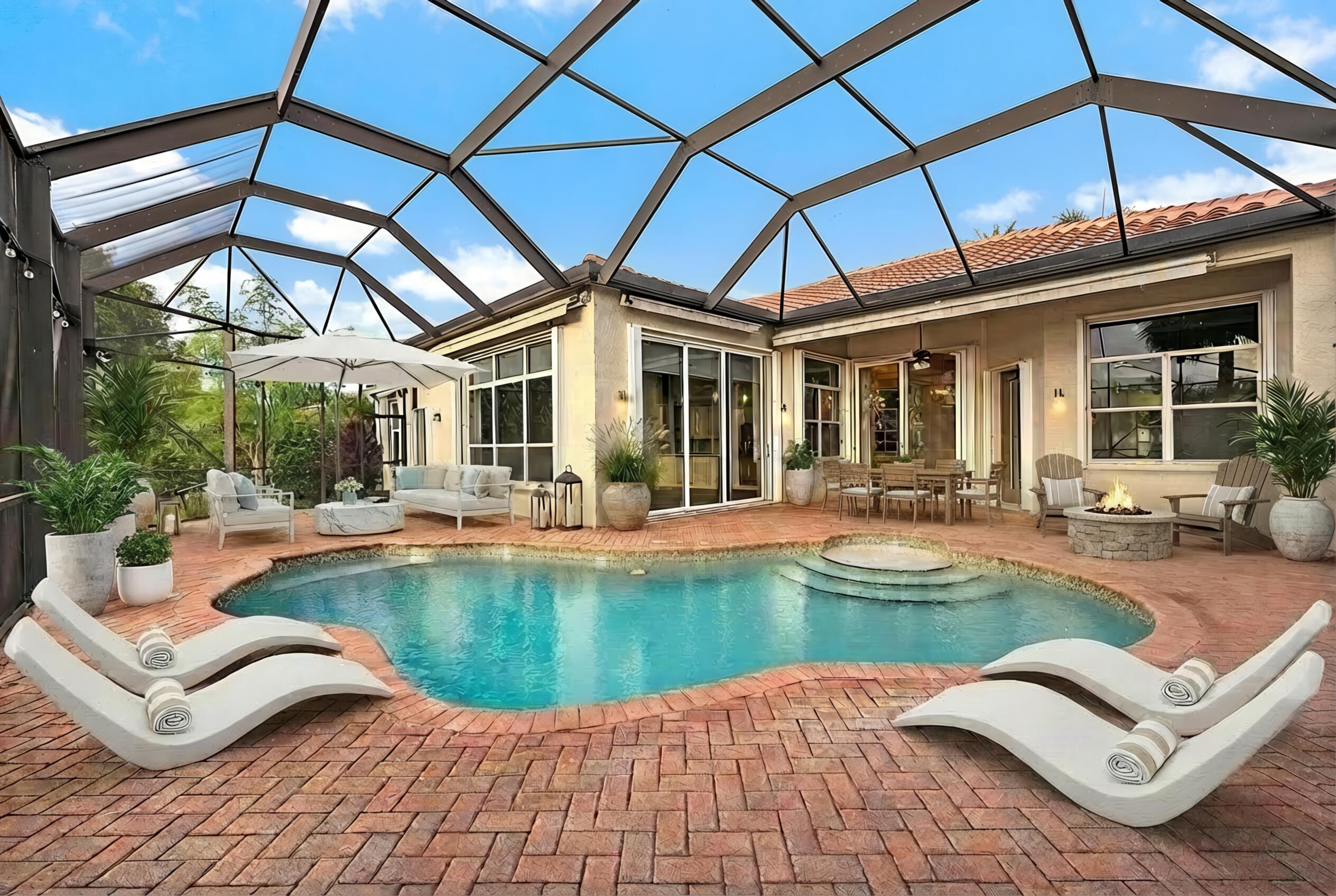 9790 SE Crape Myrtle Court