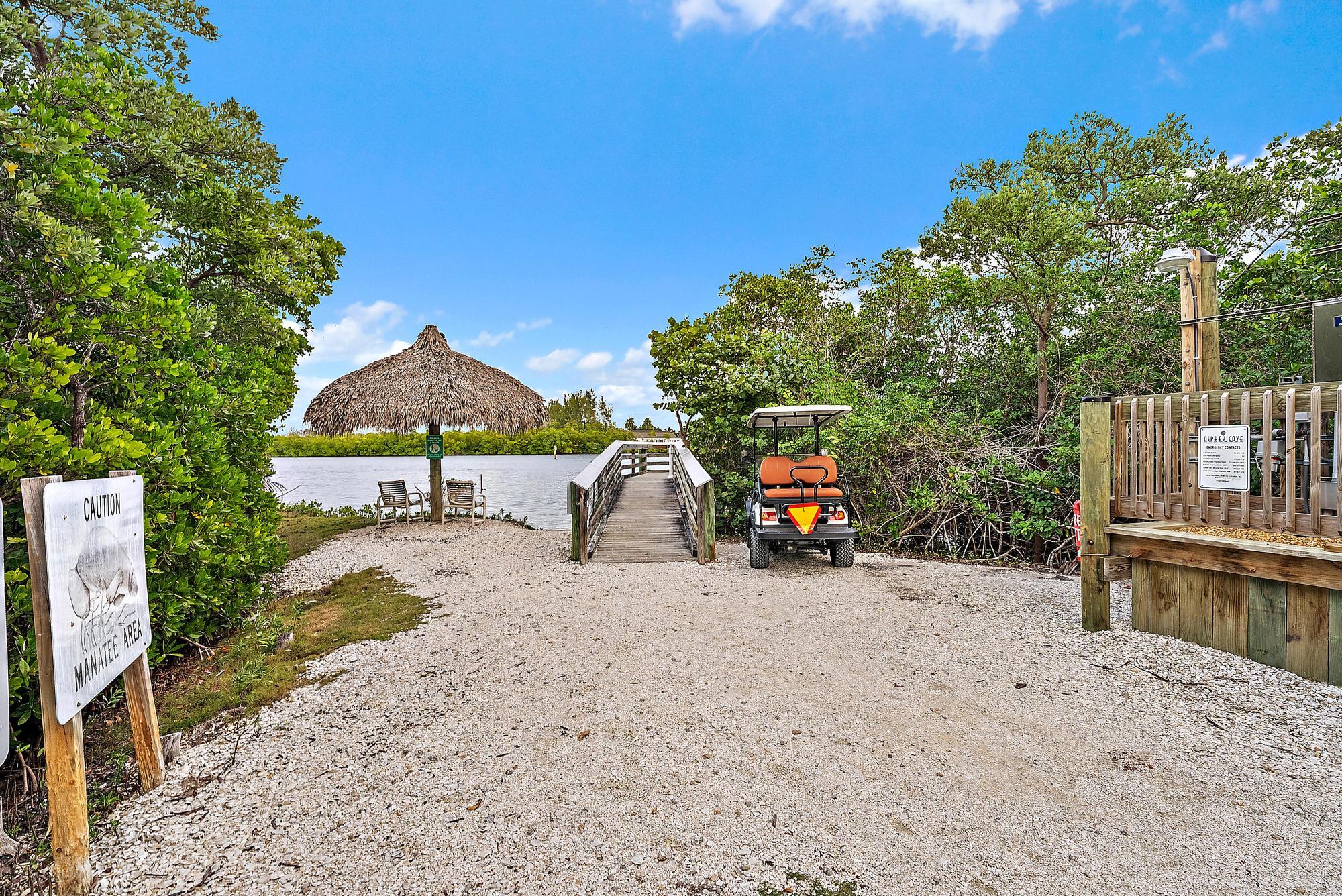 9790 SE Crape Myrtle Court