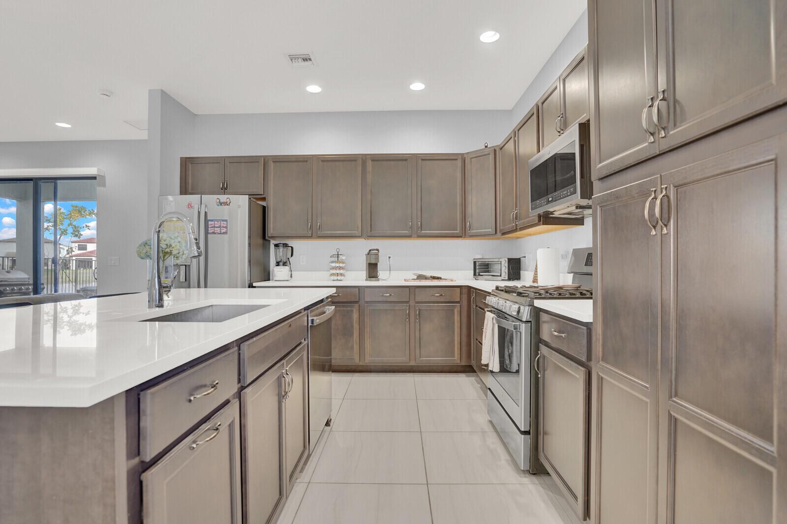 16463 Sea Turtle Place