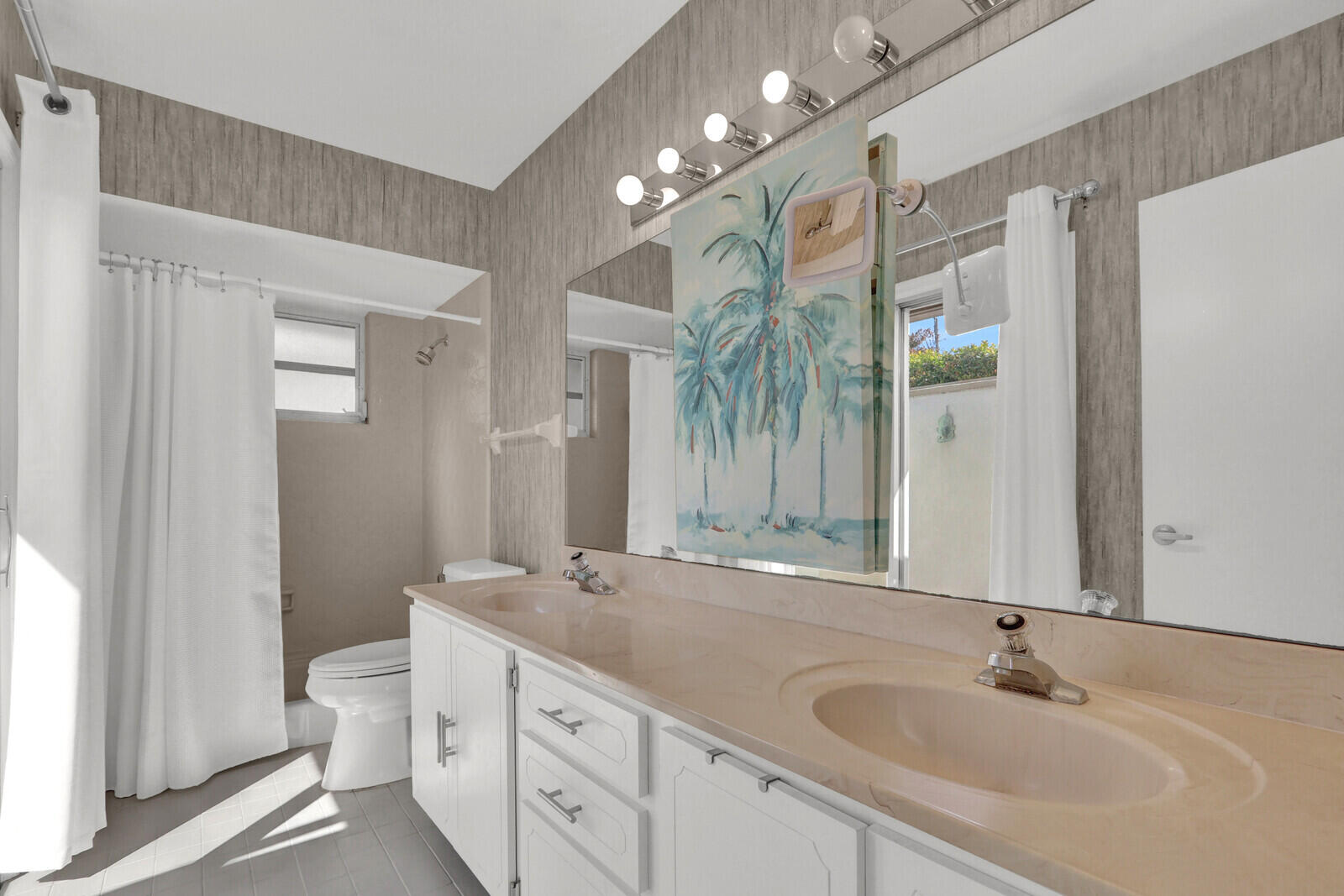 36 SE Saddleback Road