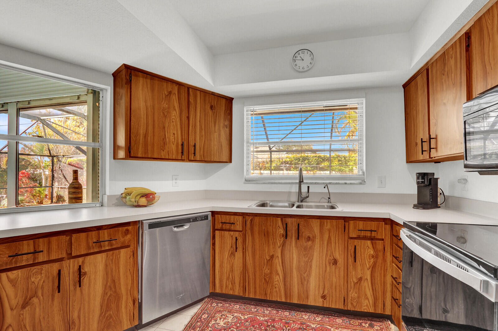 36 SE Saddleback Road