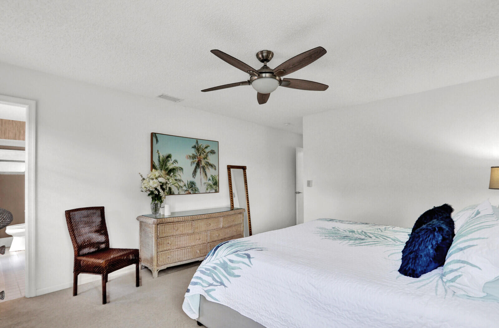 36 SE Saddleback Road