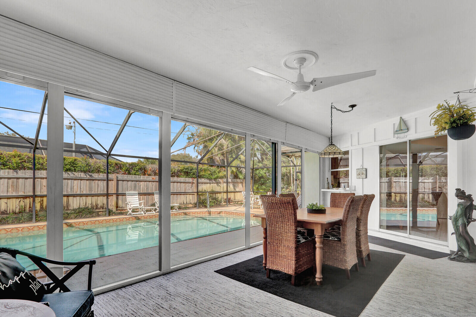 36 SE Saddleback Road