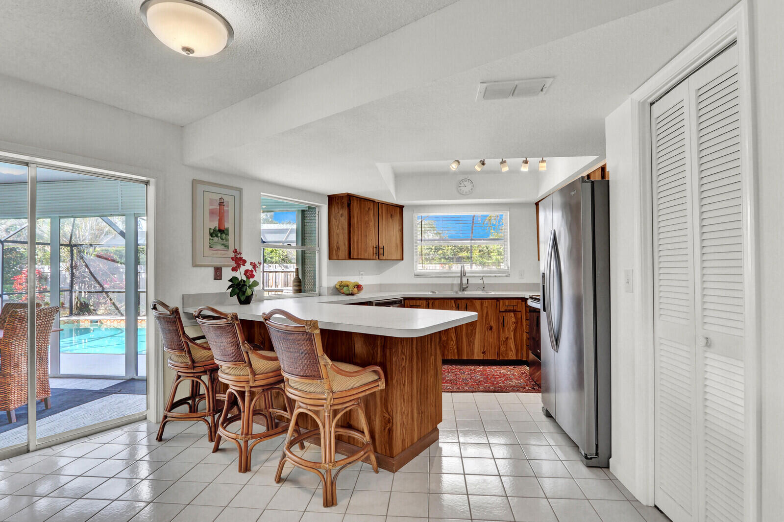 36 SE Saddleback Road