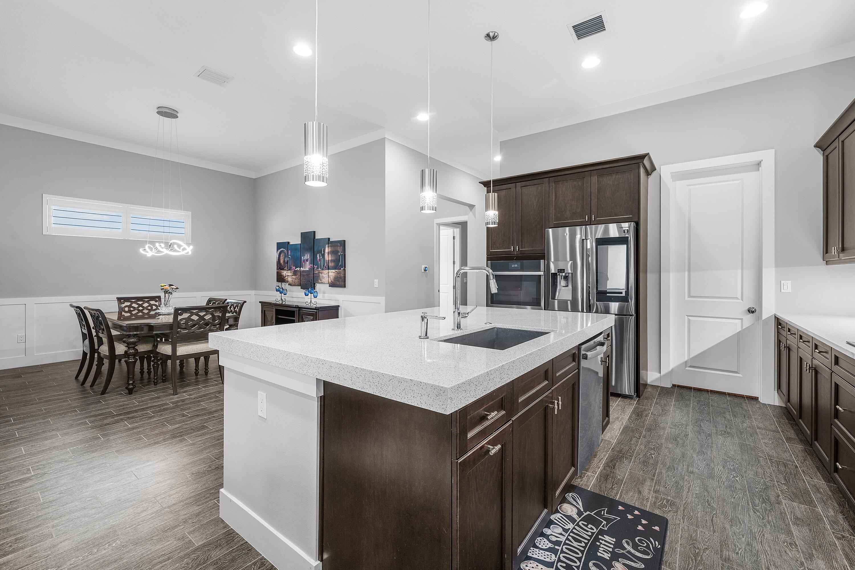 8063 Hobbes Way